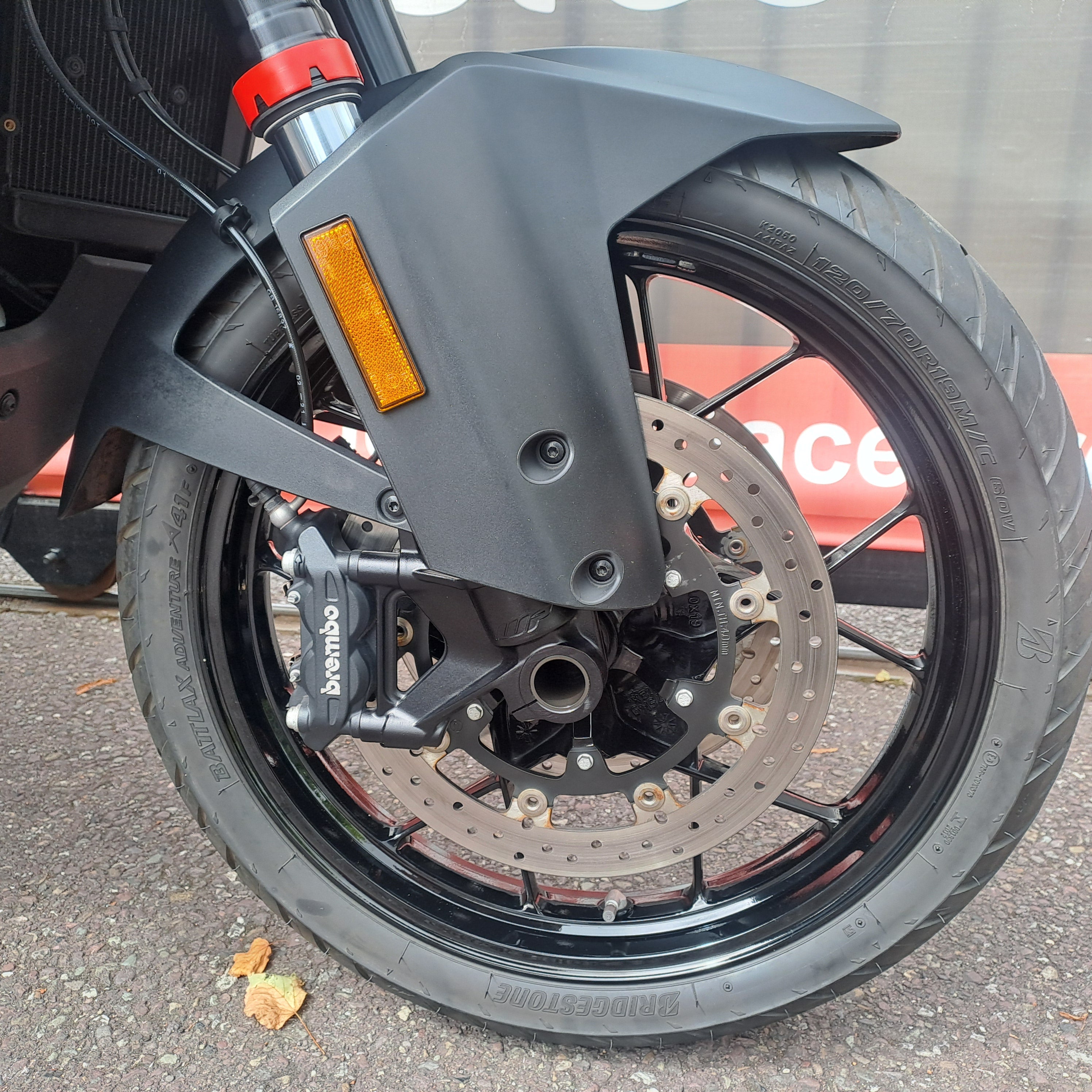2021 KTM 1290 SUPER ADVENTURE image 14