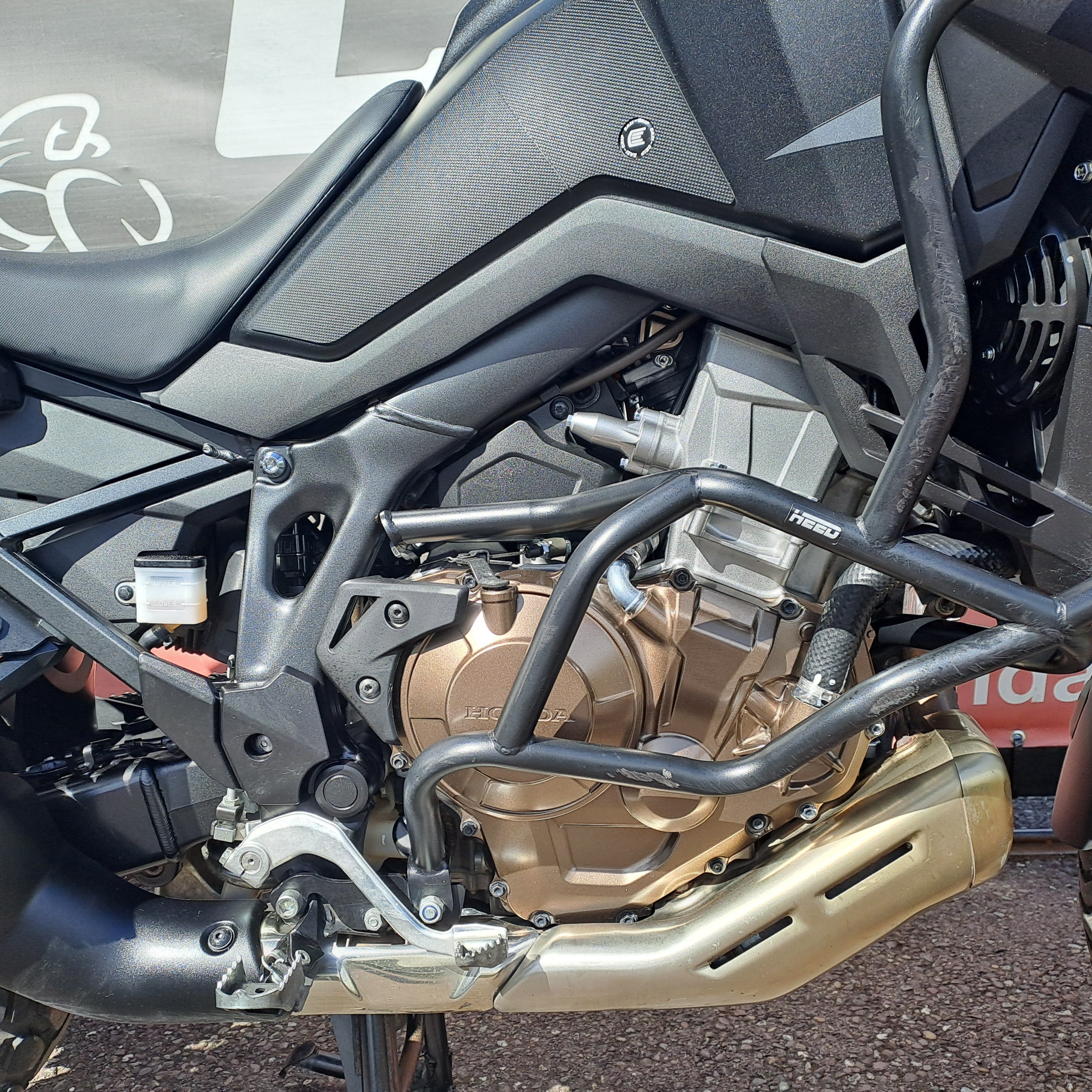 2023 HONDA CRF1100A AFRICA TWIN image 10