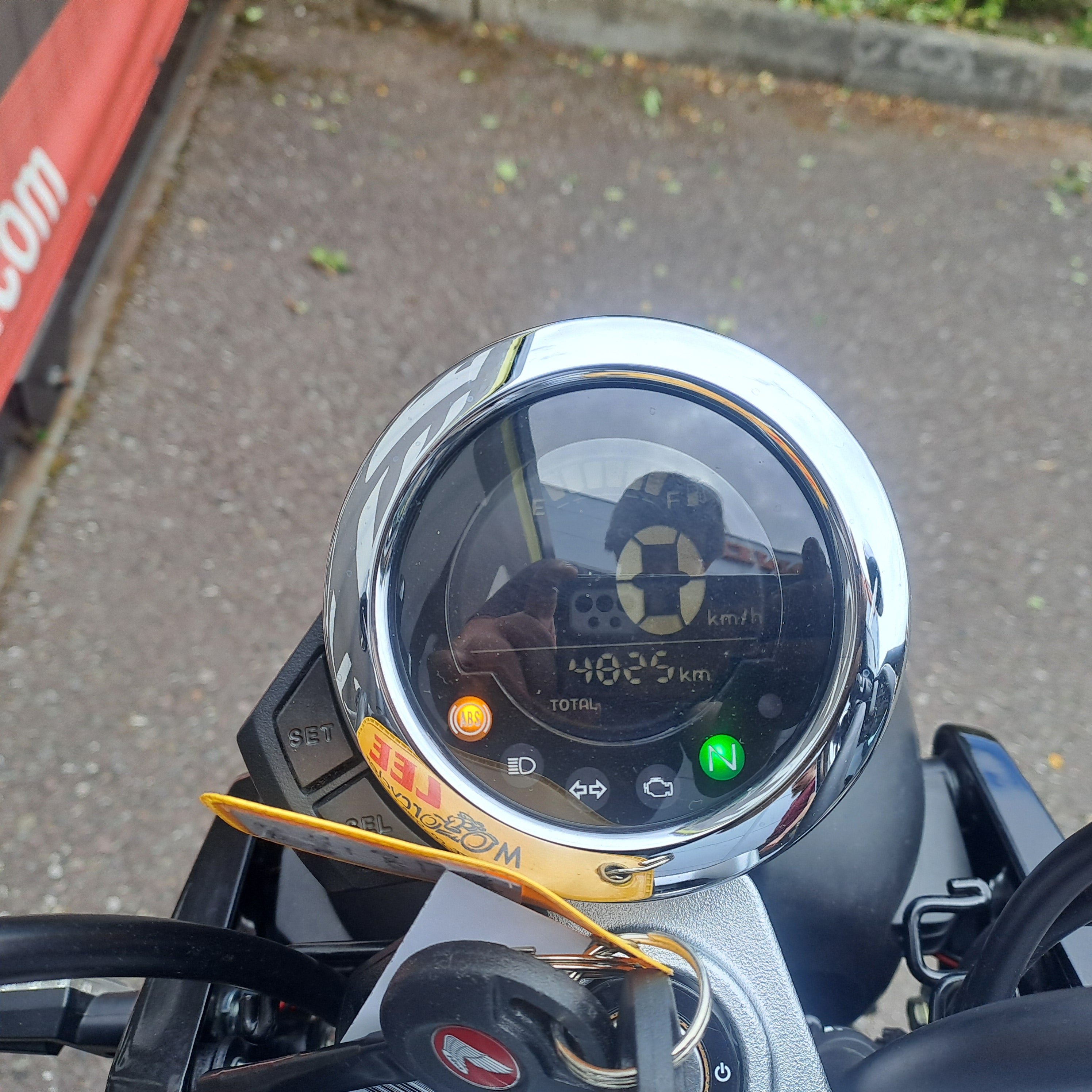 2023 HONDA Z125A MONKEY image 8