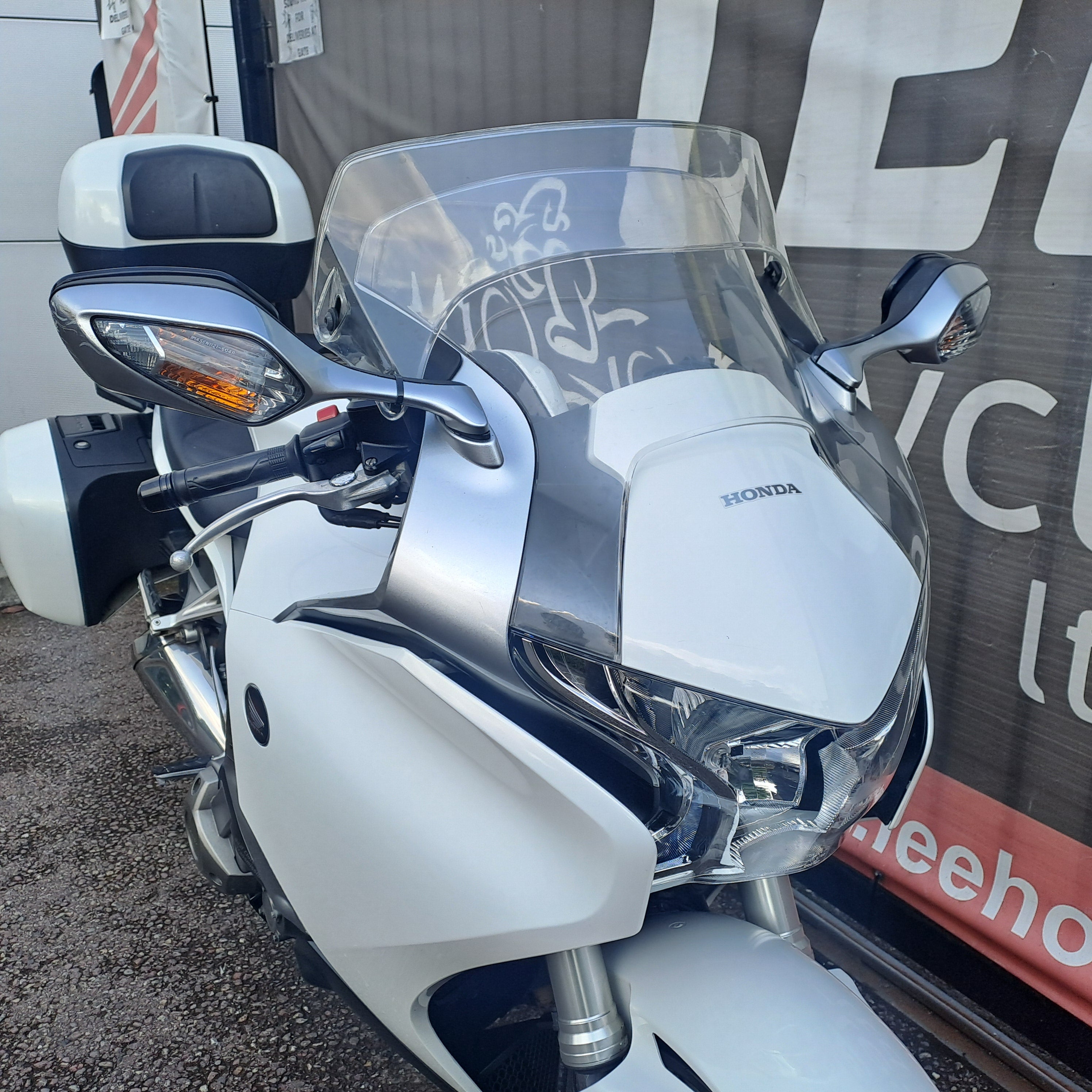 2013 HONDA VFR1200F DCT