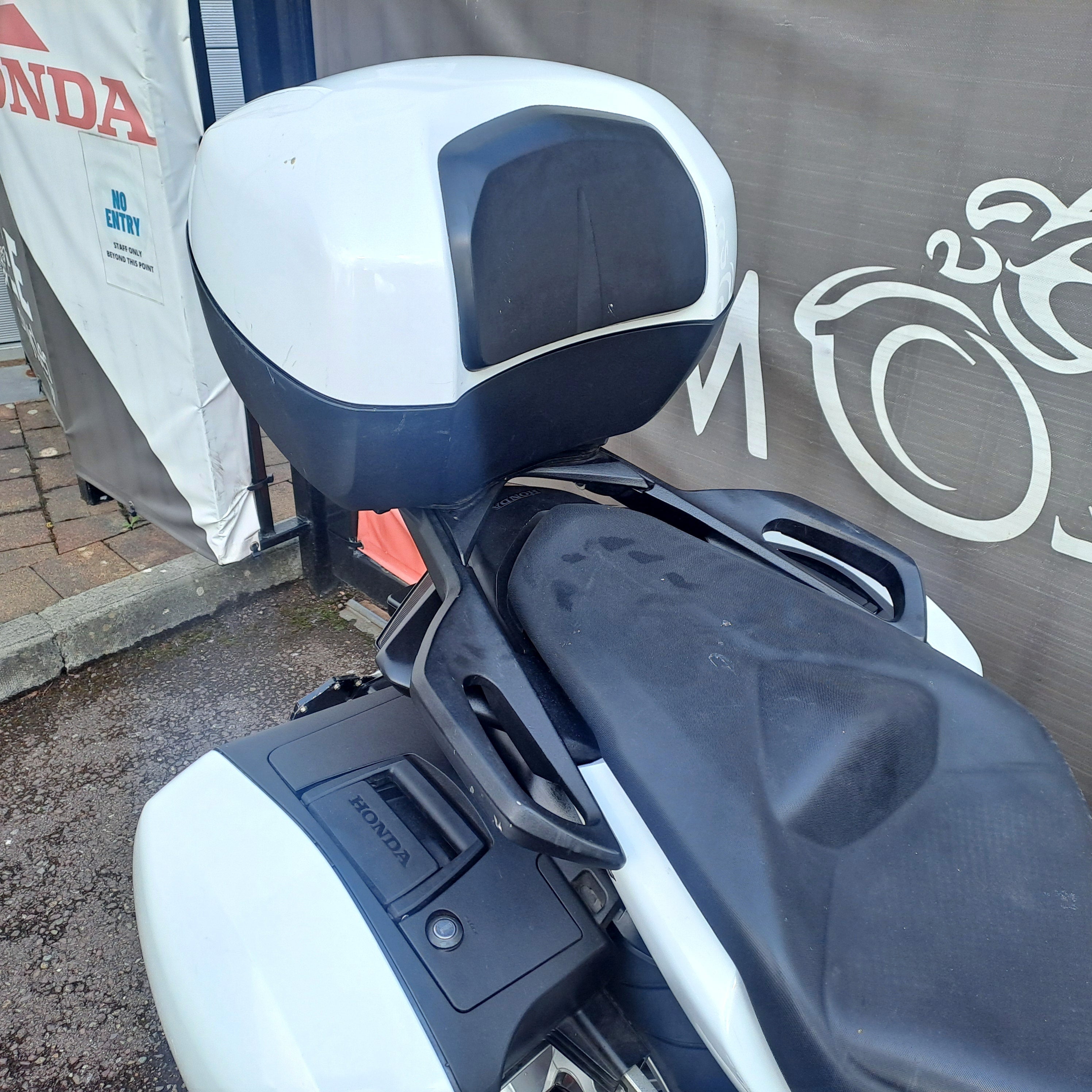 2013 HONDA VFR1200F DCT