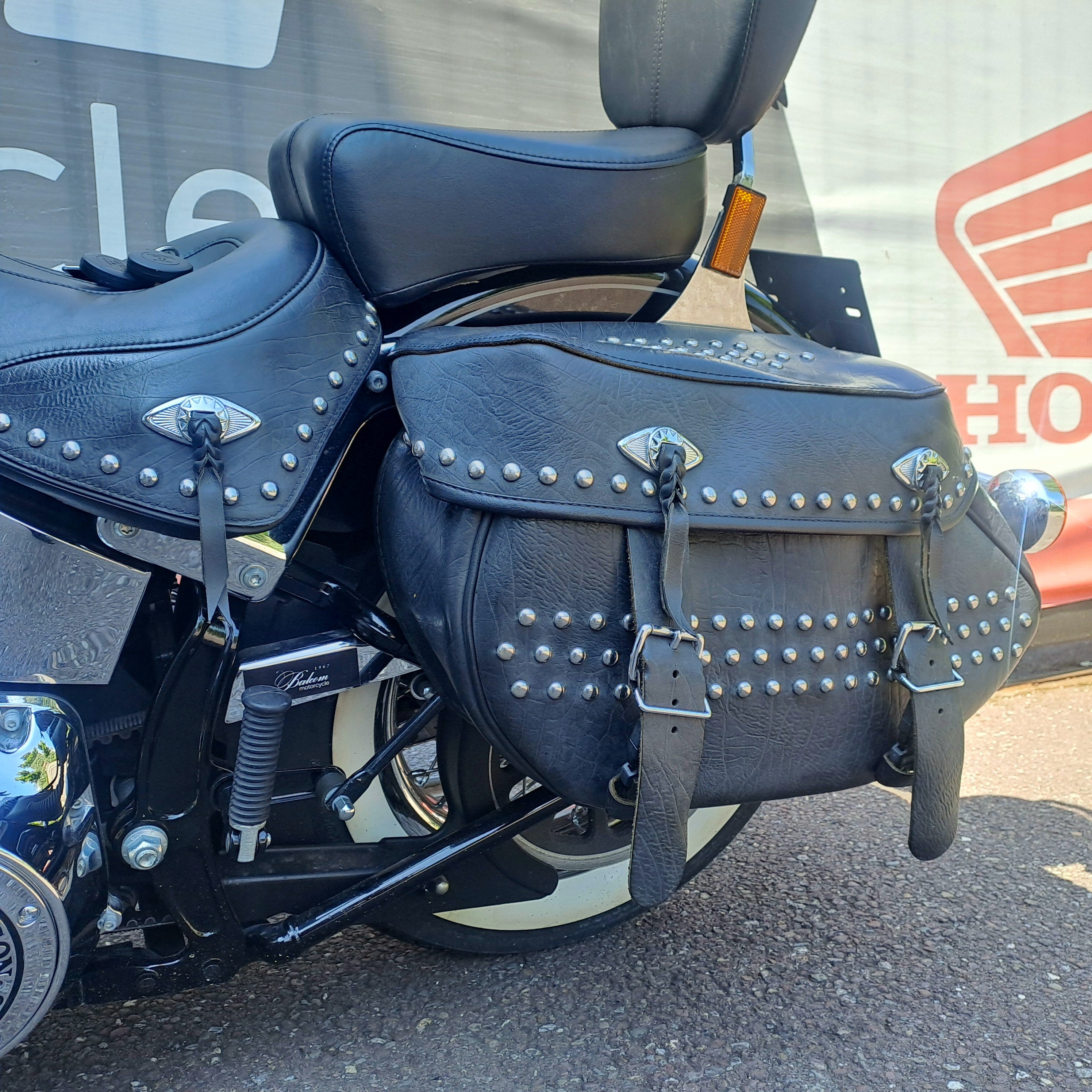 2013 HARLEY DAVIDSON FLSTC HERITAGE