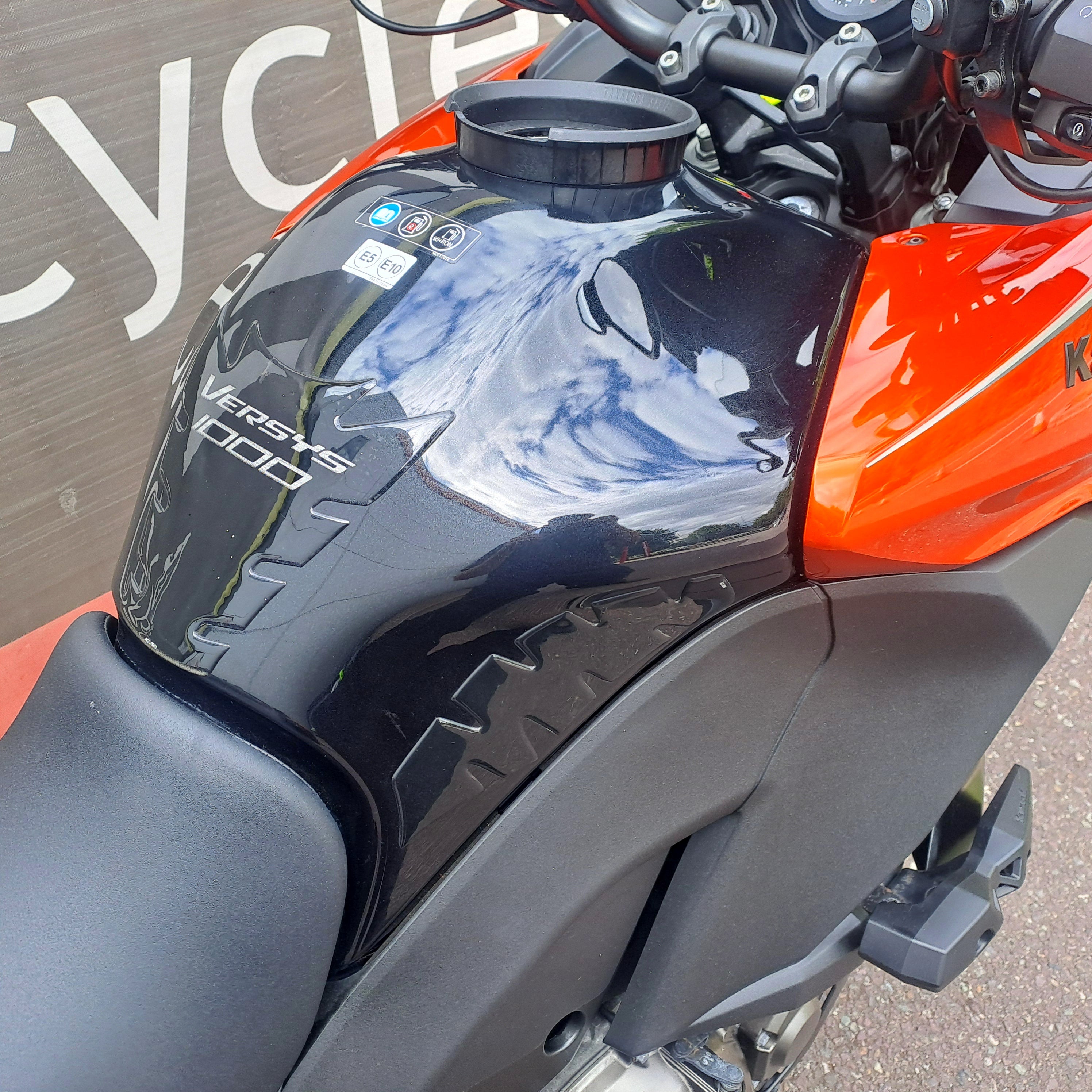 2017 KAWASAKI VERSYS 1000