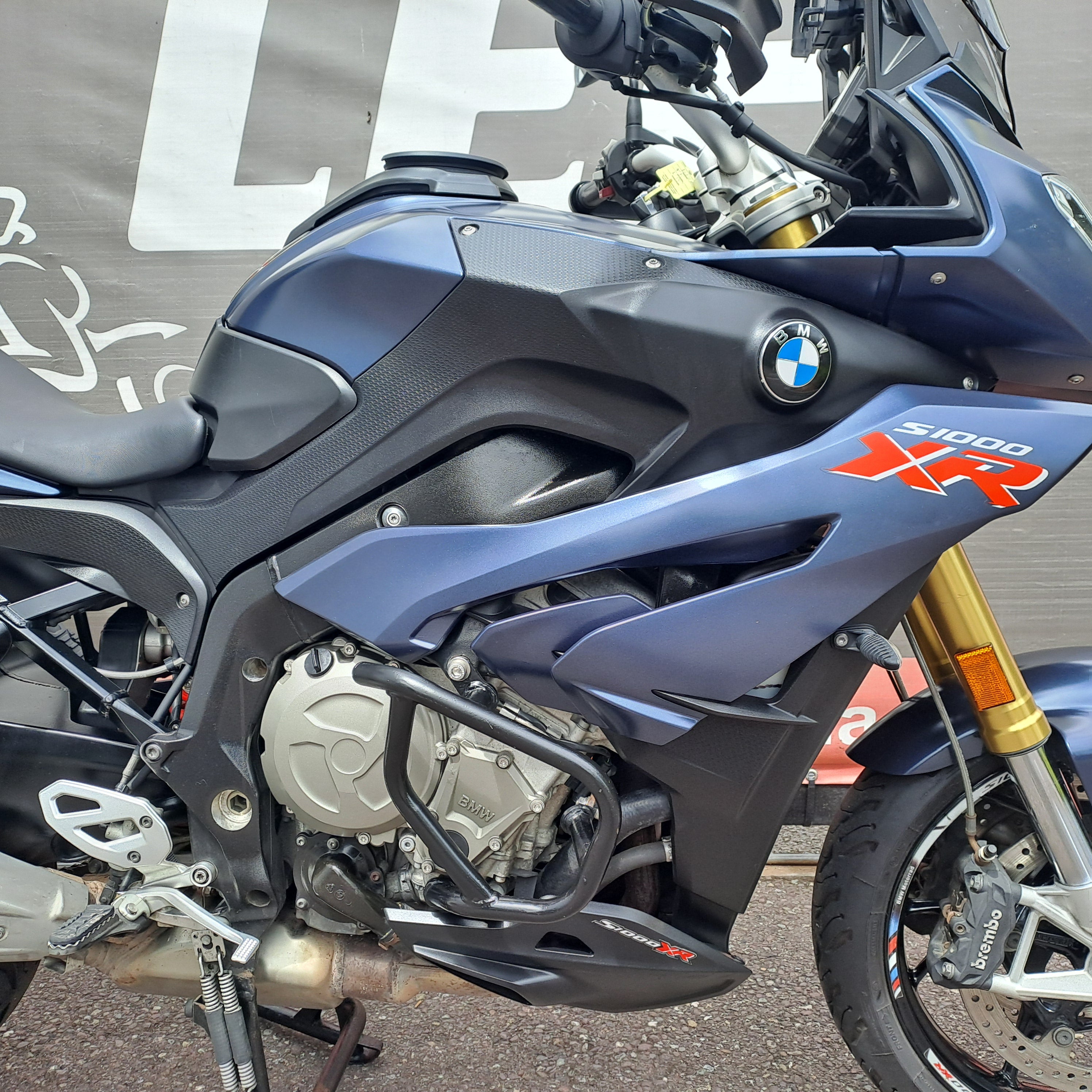 2017 BMW S1000XR