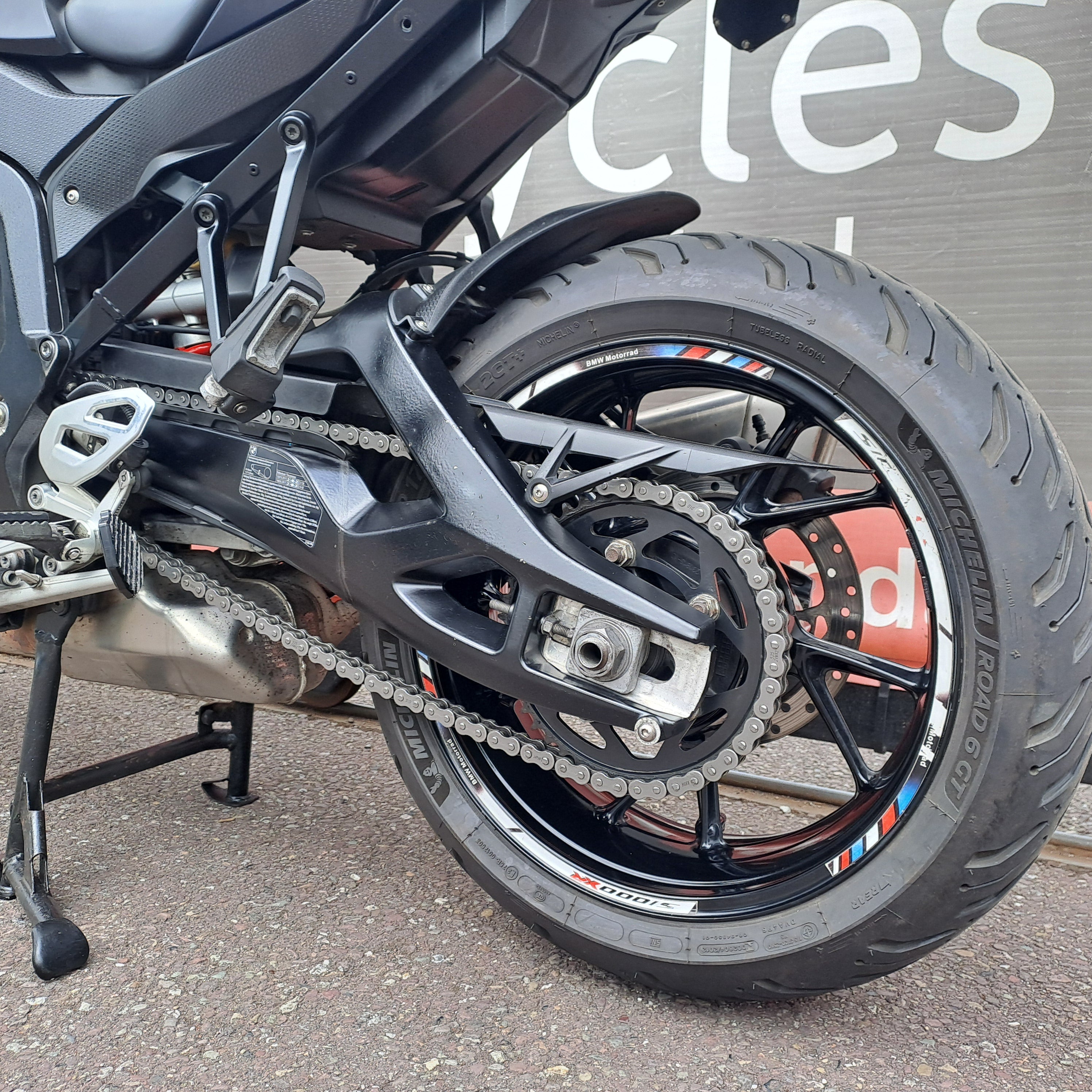 2017 BMW S1000XR