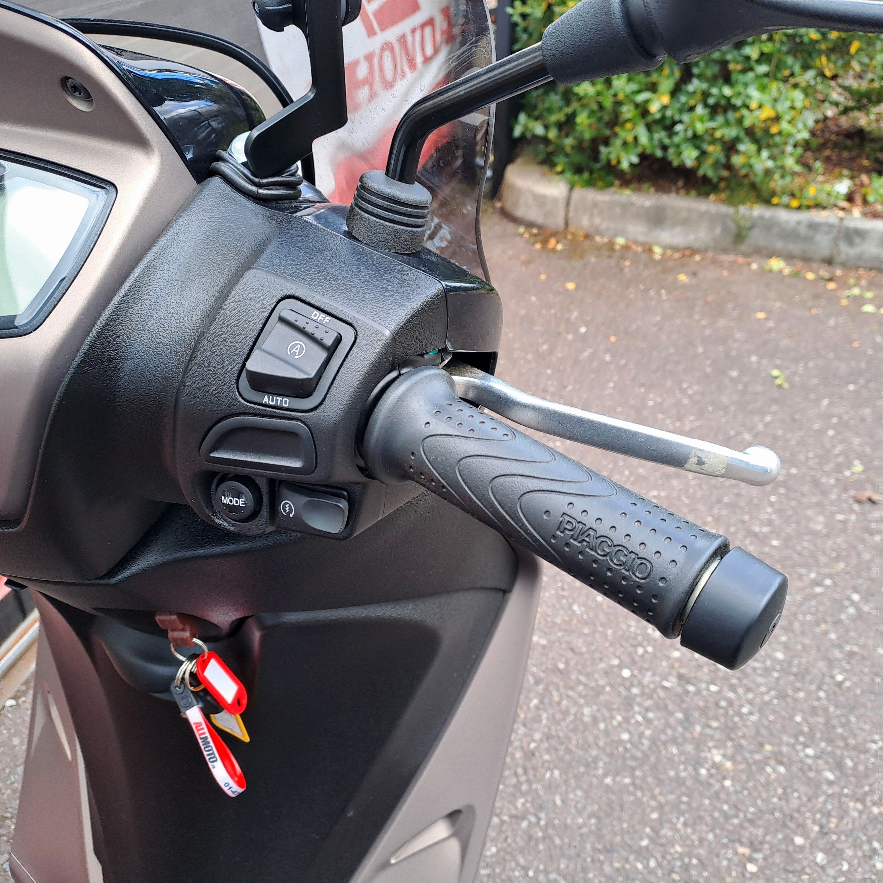 2024 PIAGGIO MEDLEY 125