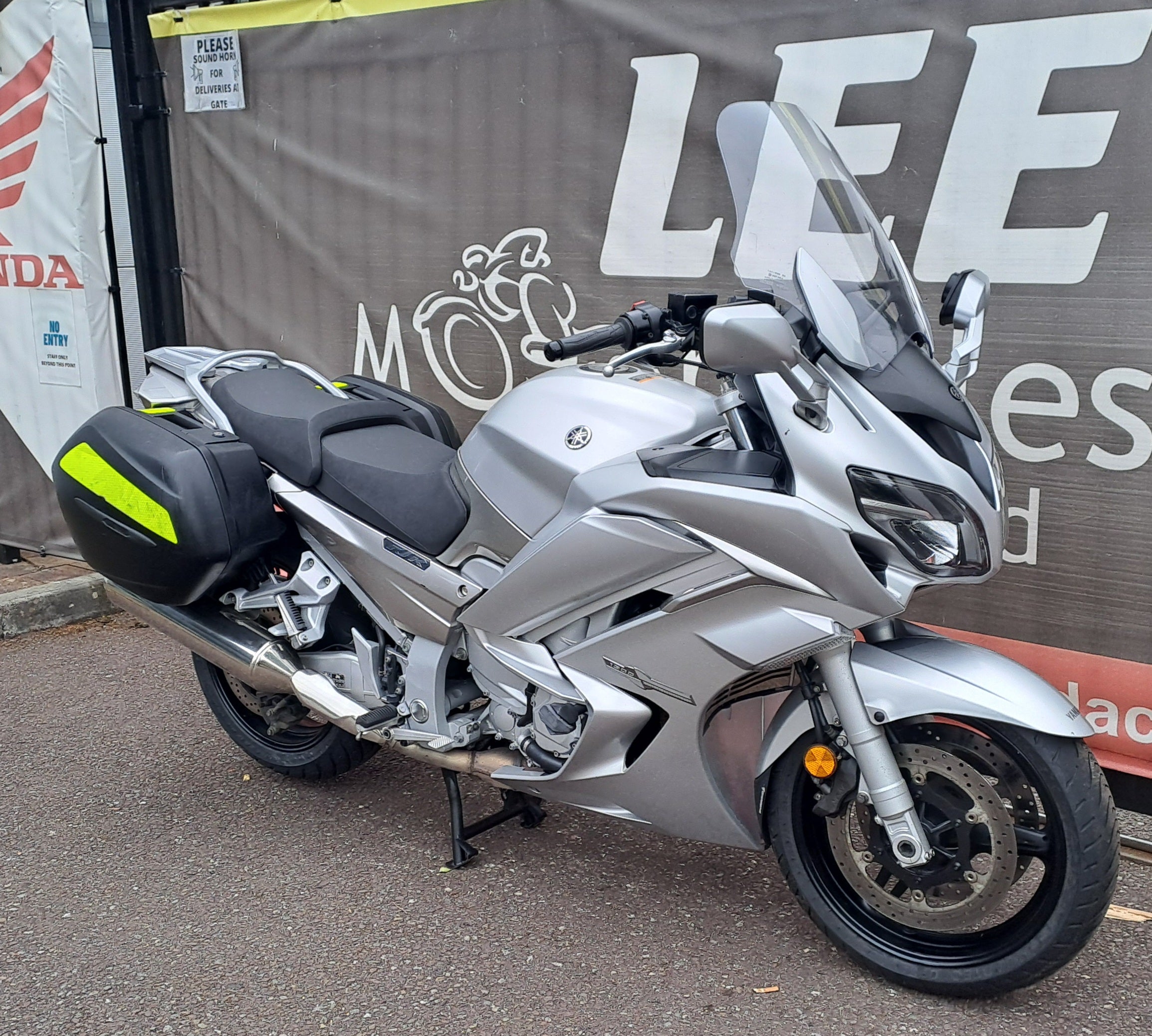 2018 YAMAHA FJR1300