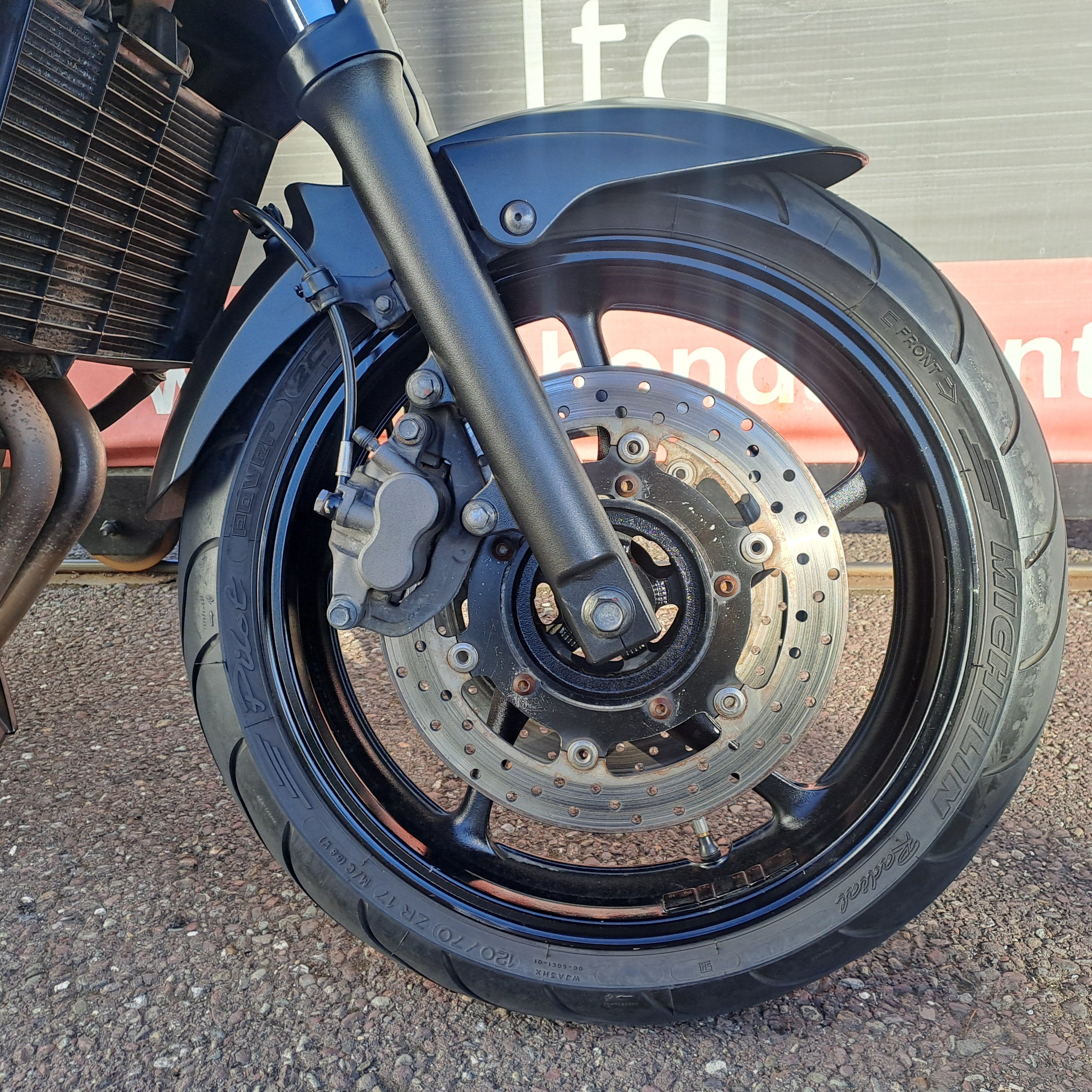 2013 YAMAHA XJ-6