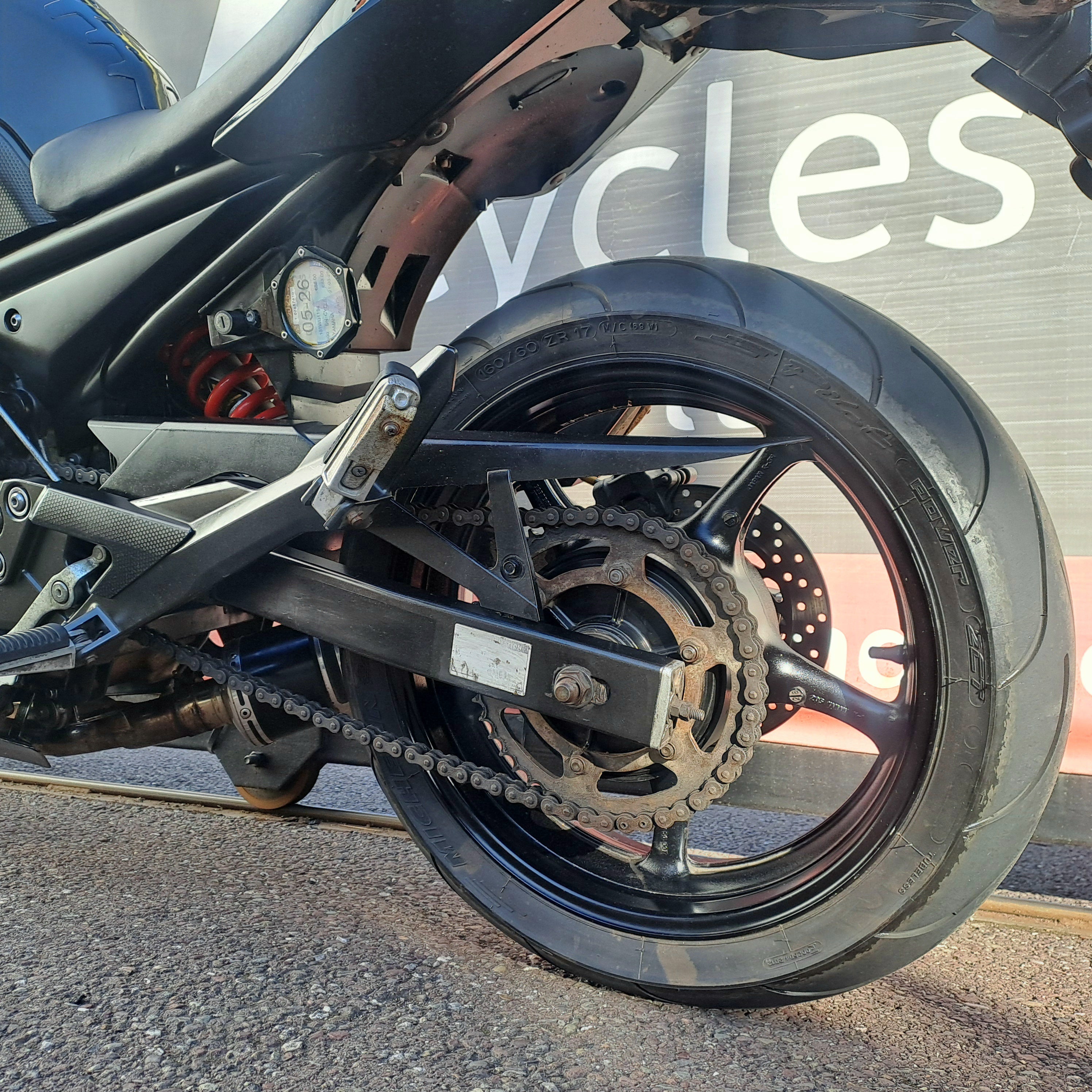 2013 YAMAHA XJ-6