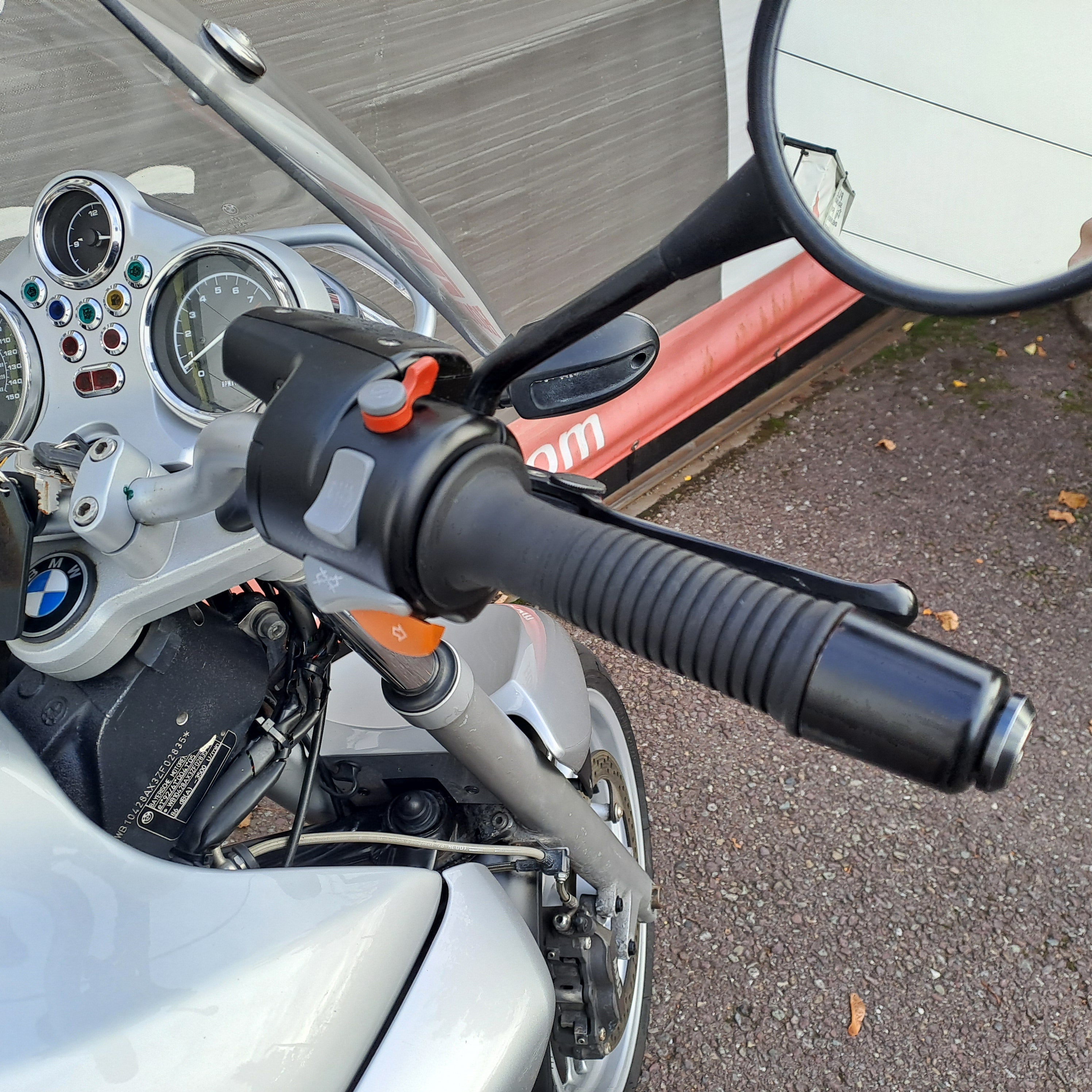 2004 BMW R850R