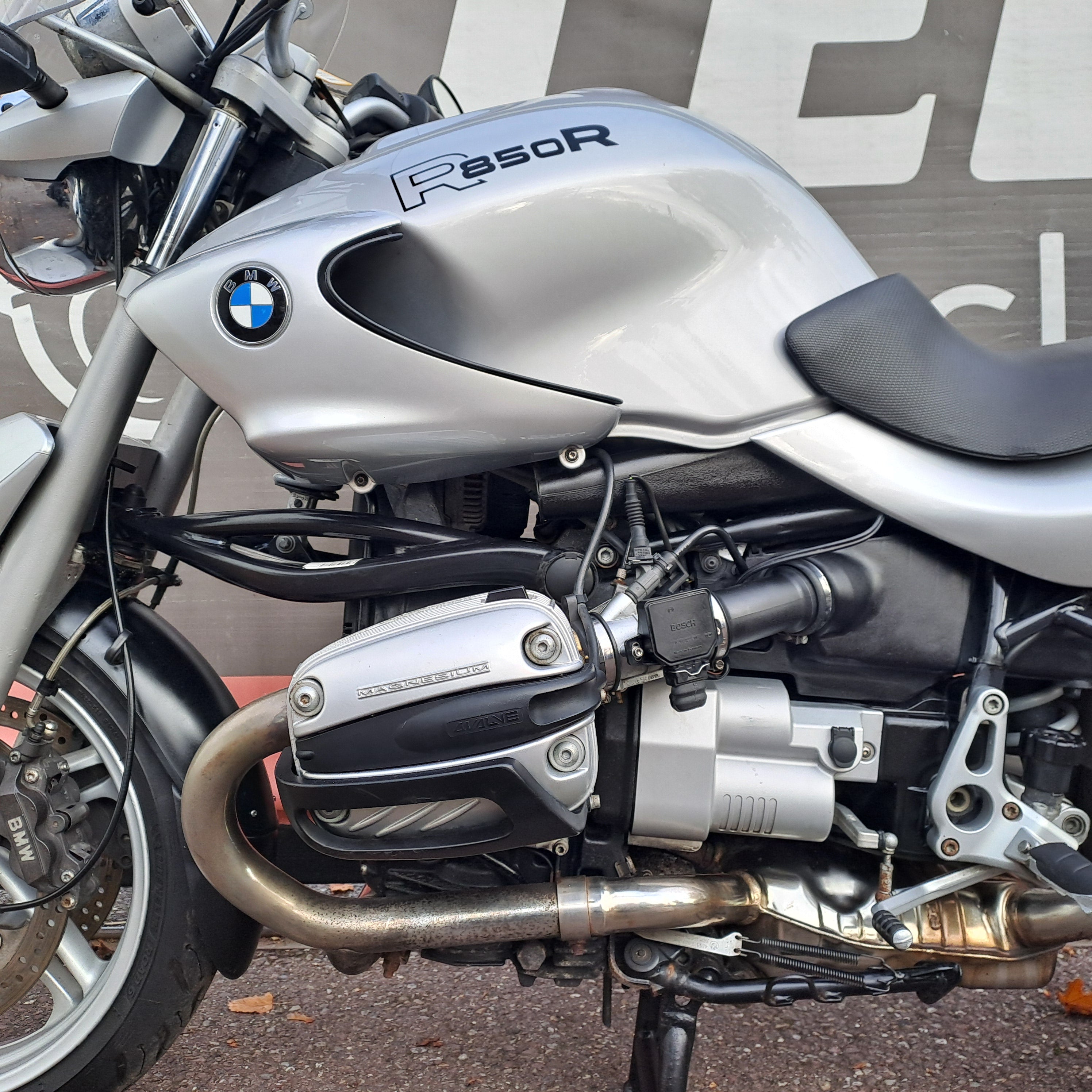 2004 BMW R850R