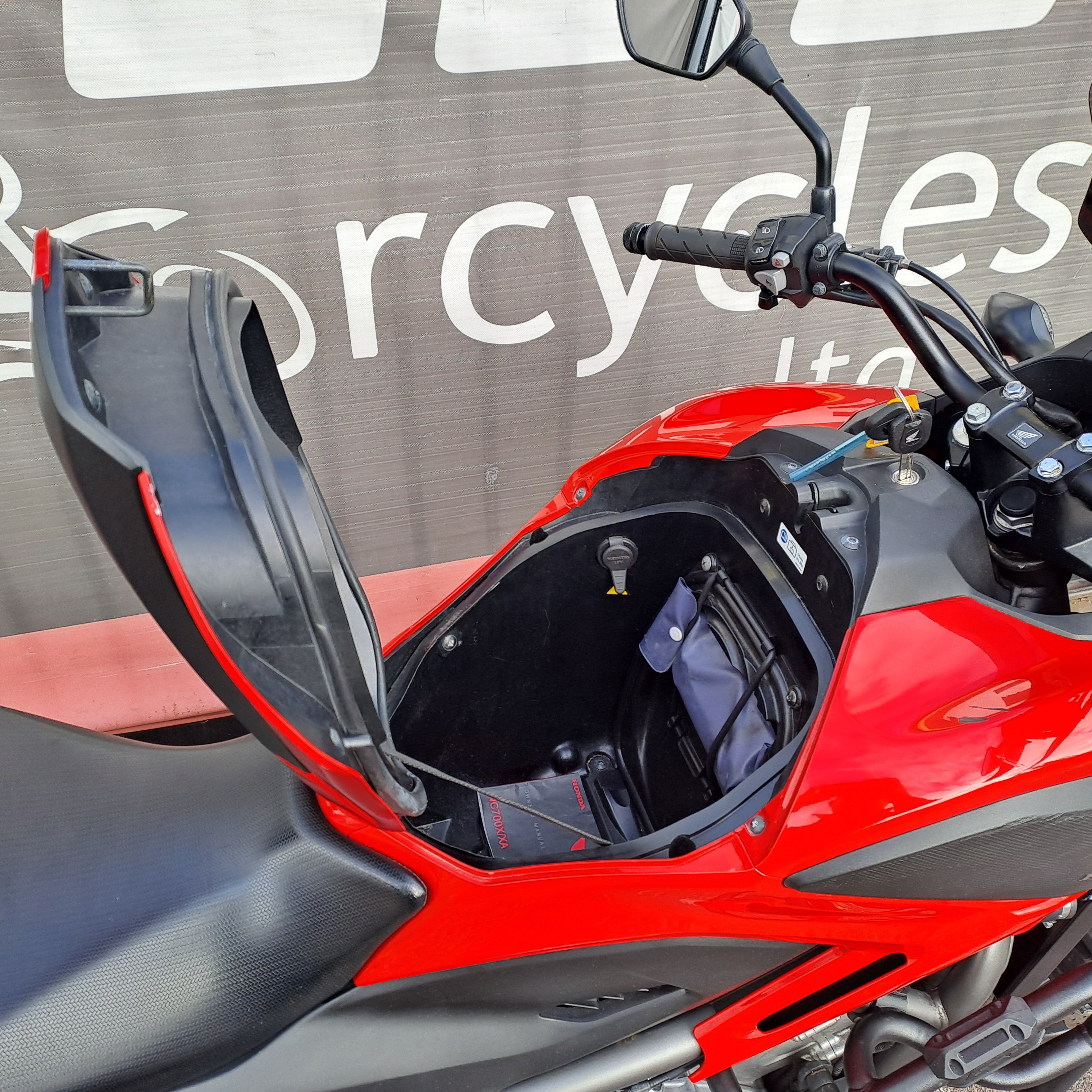 2014 HONDA NC700X