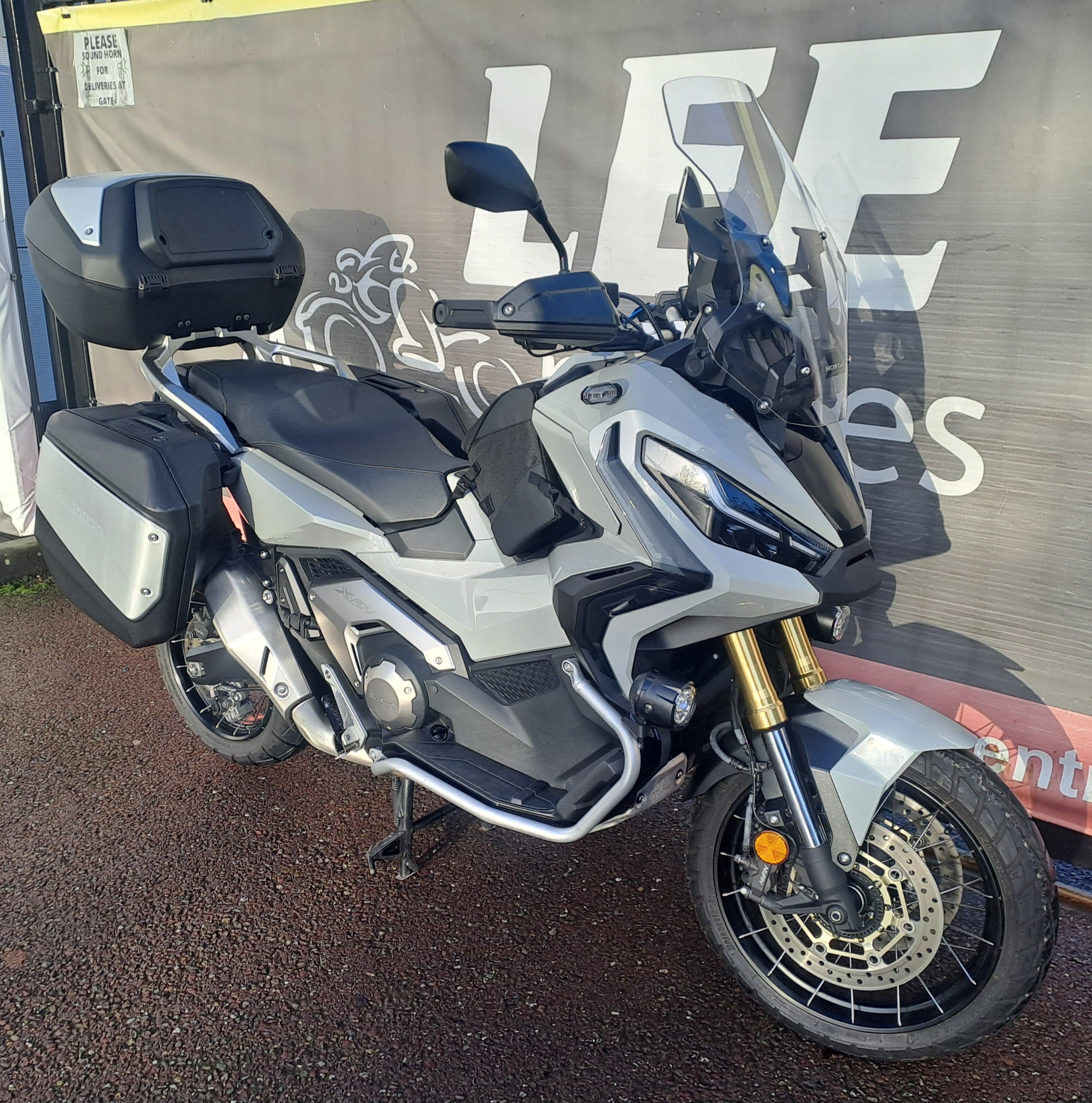 2022 HONDA X-ADV 750