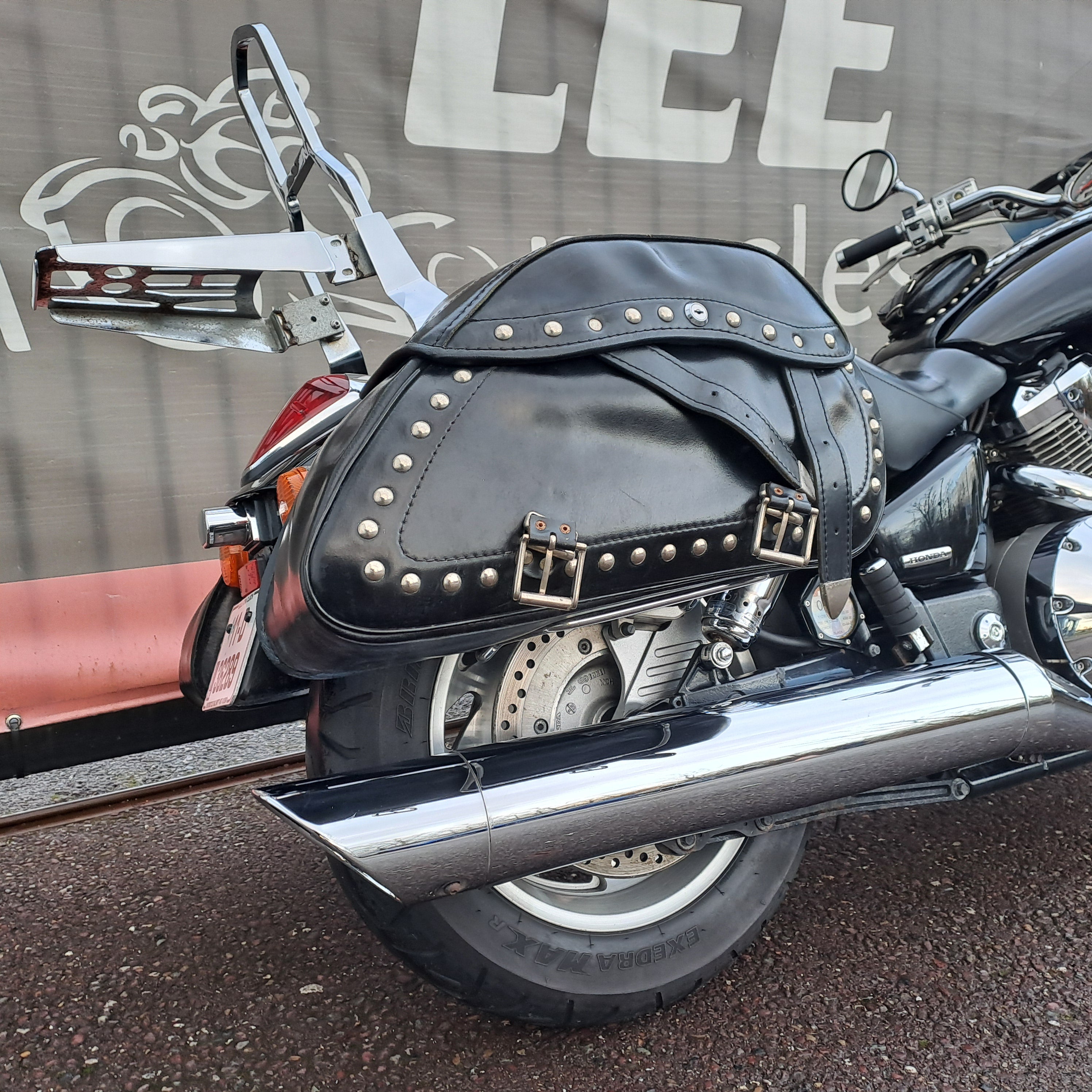 2011 HONDA VTX1800