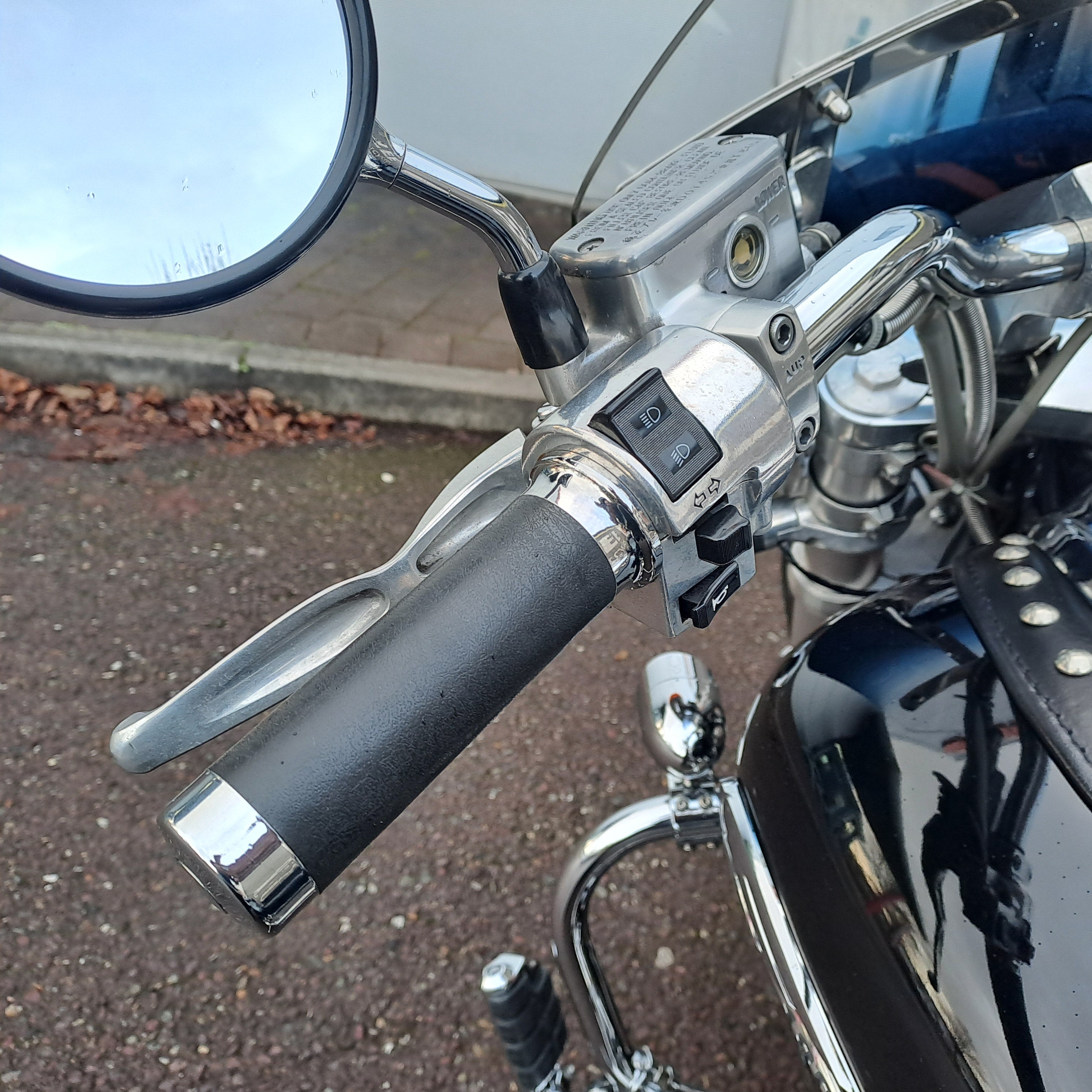 2011 HONDA VTX1800