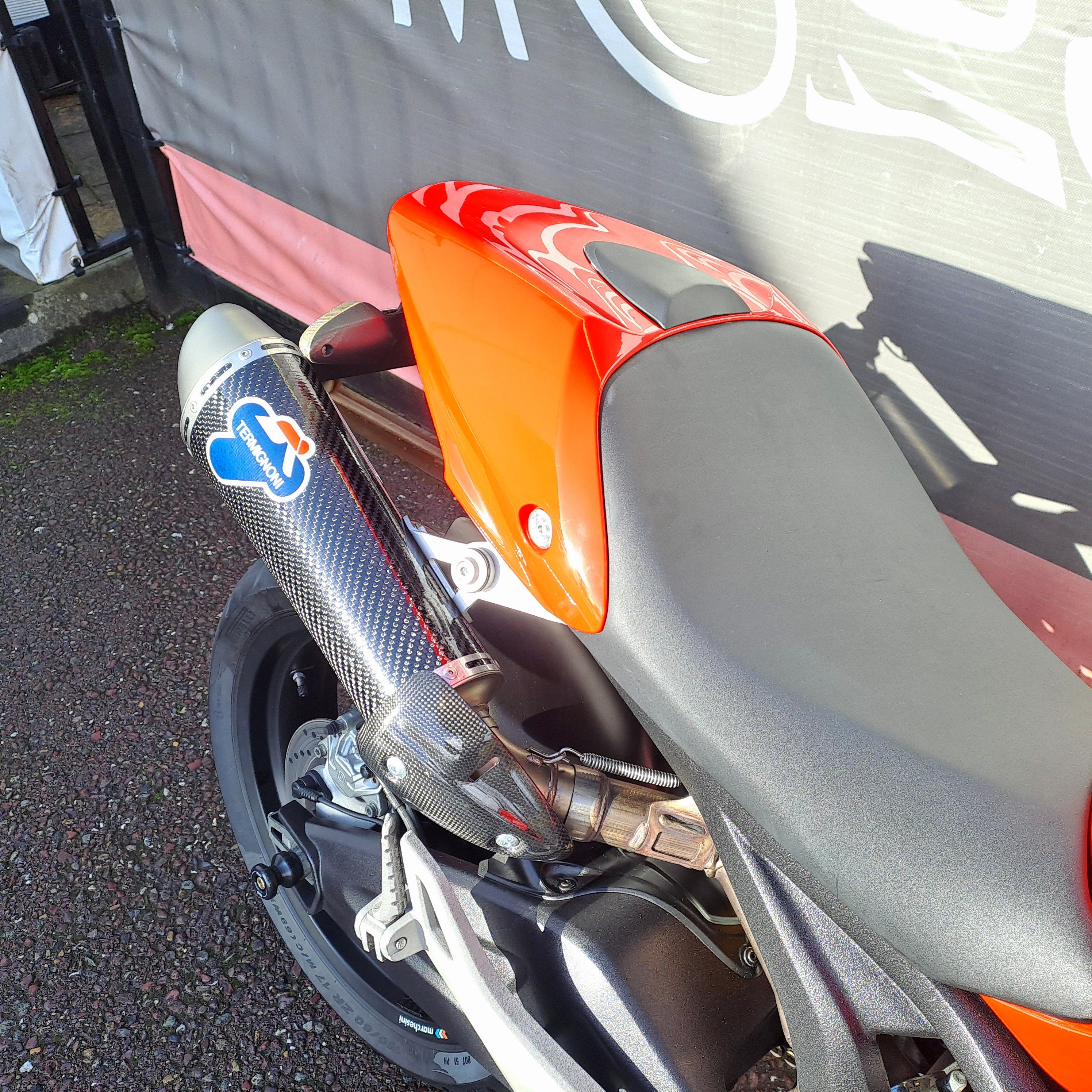 2009 DUCATI MONSTER 696