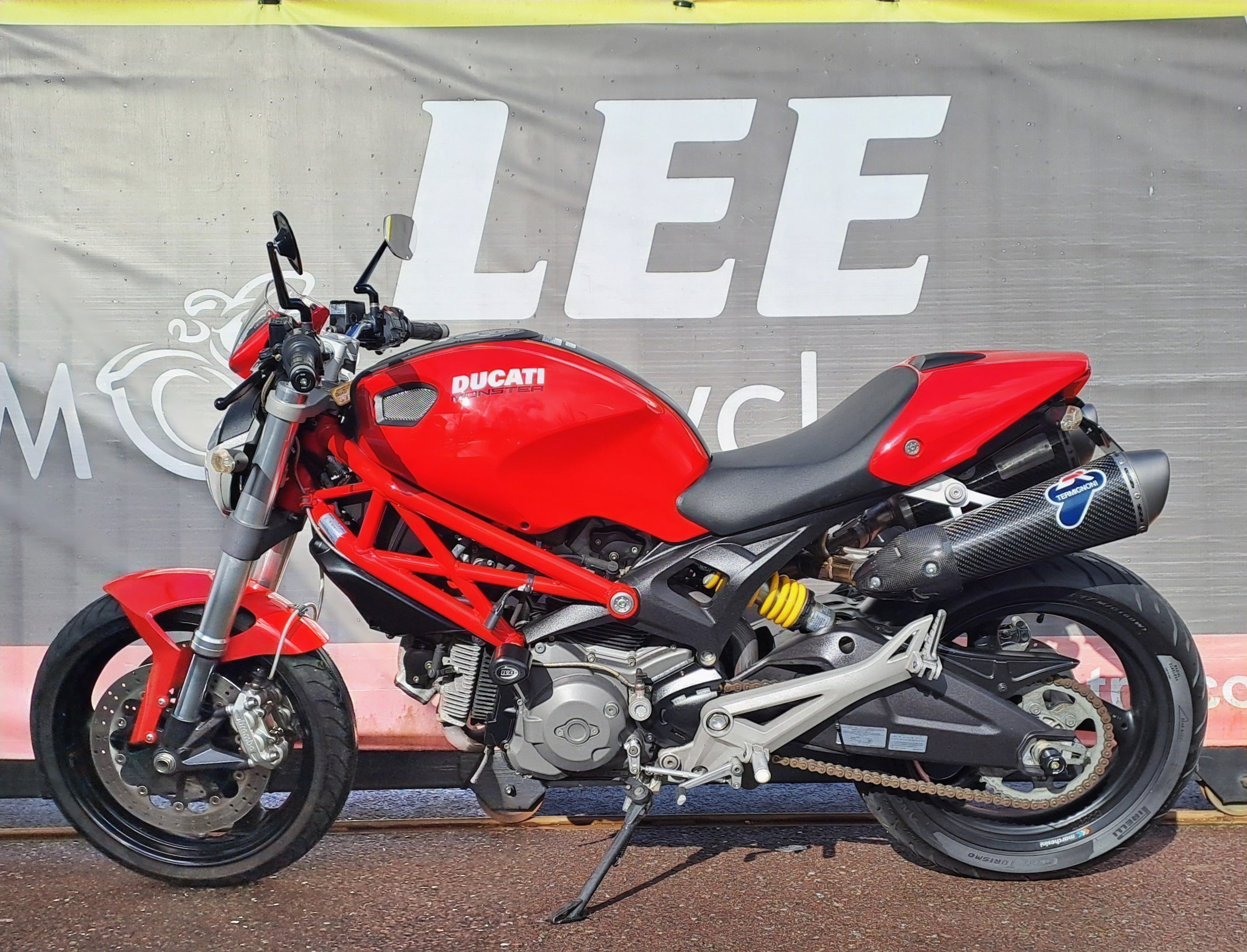 2009 DUCATI MONSTER 696