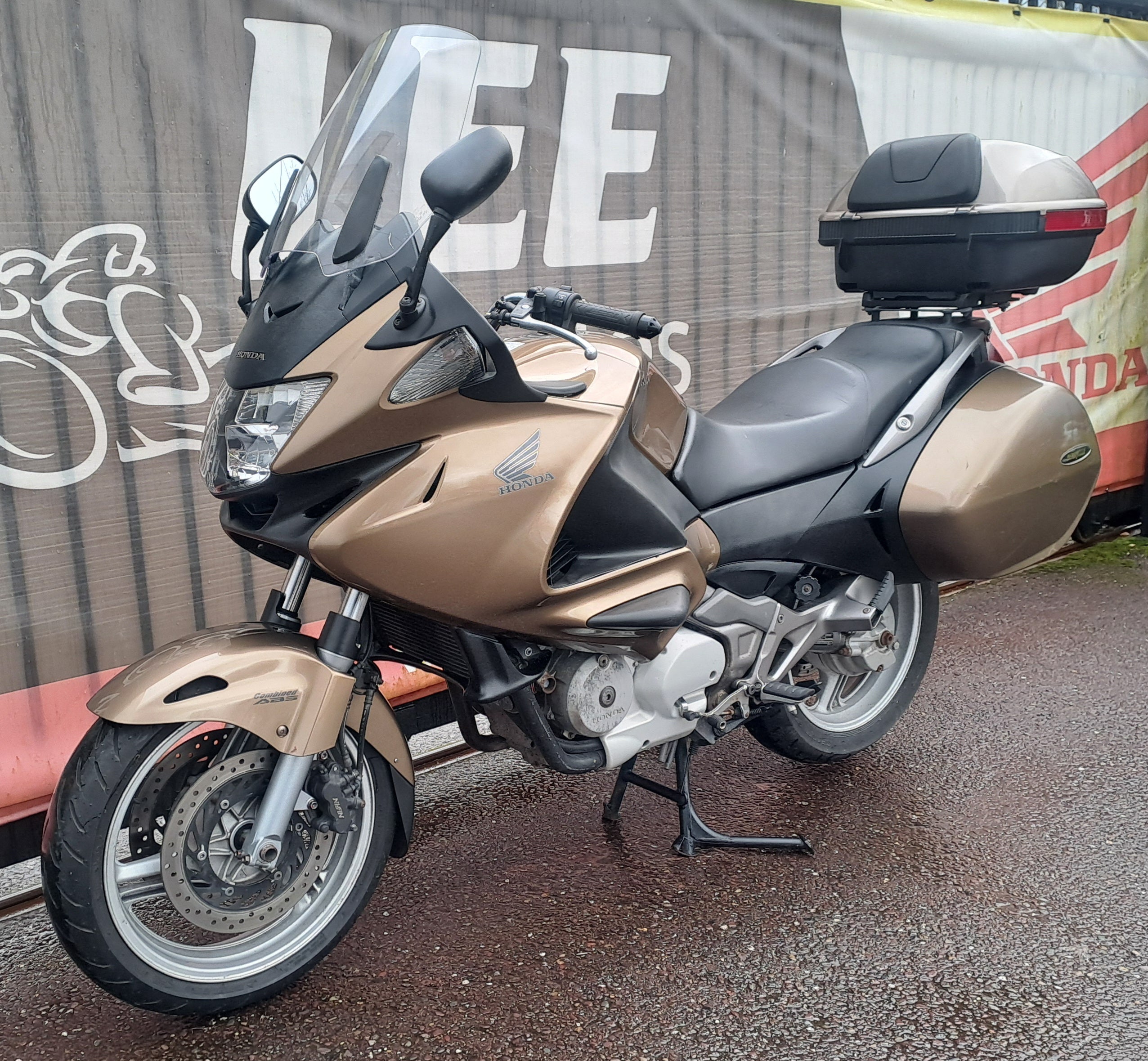 2008 HONDA NT700 DEAUVILLE
