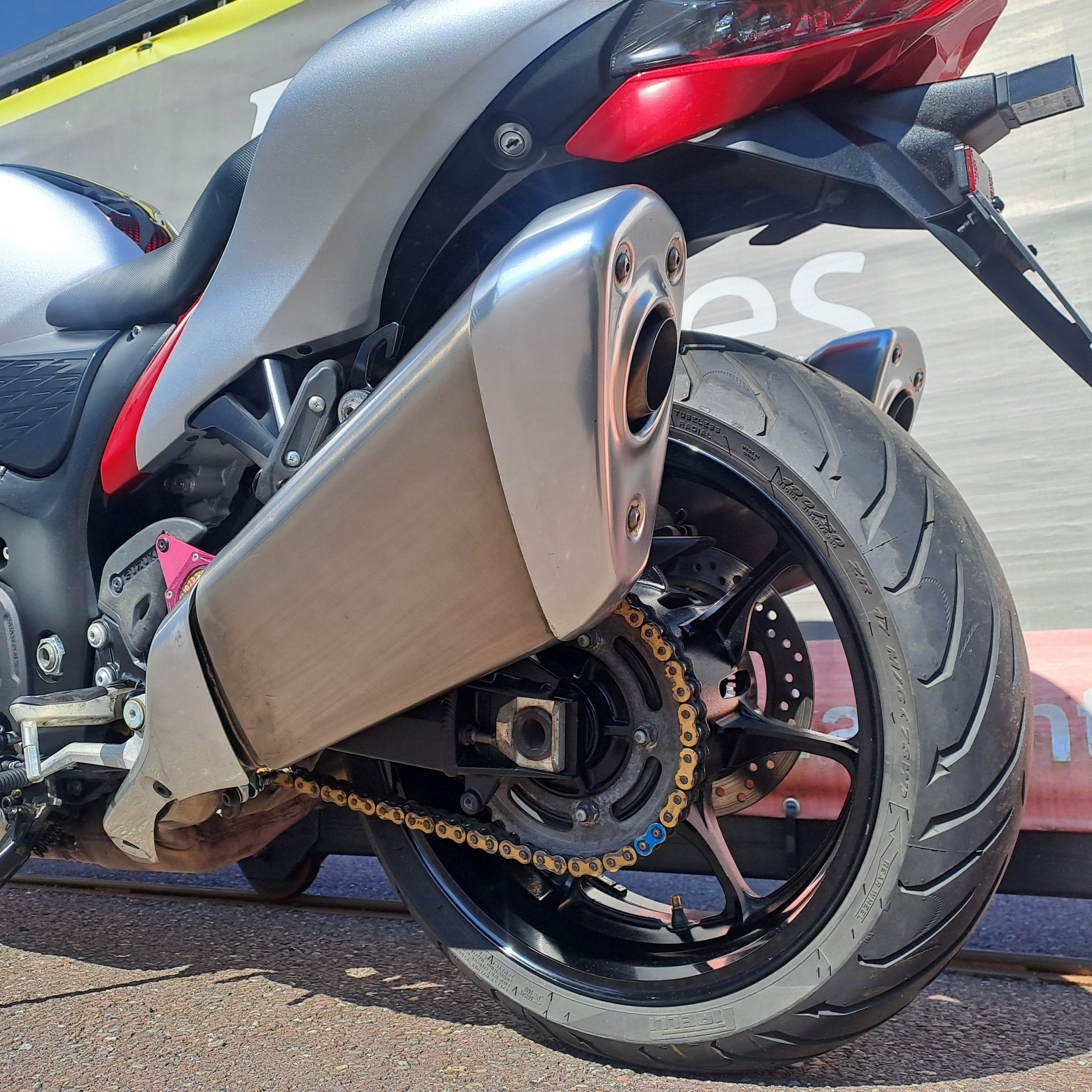 2021 SUZUKI GSX-1300R HAYABUSA