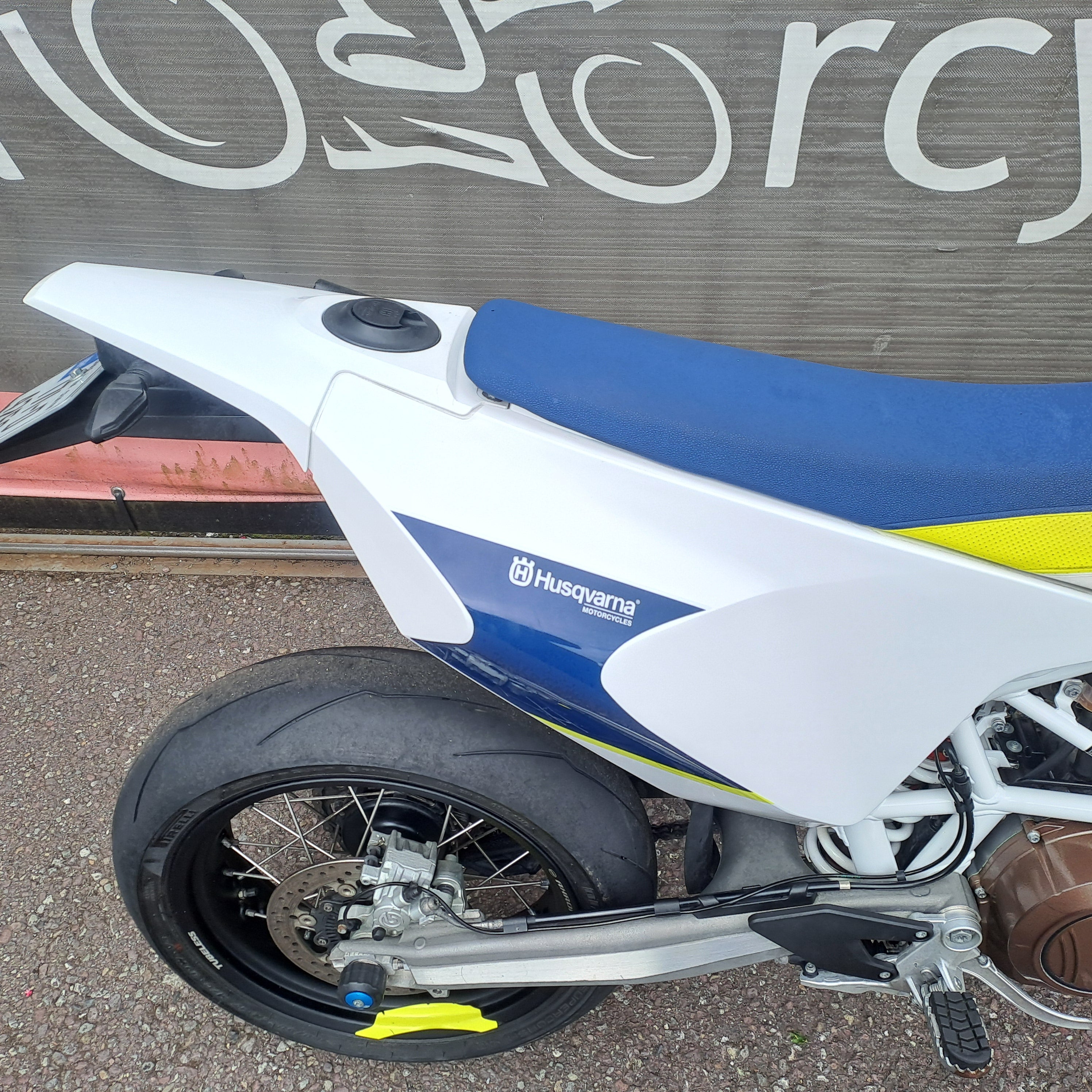 2017 HUSQVARNA SUPERMOTO 701