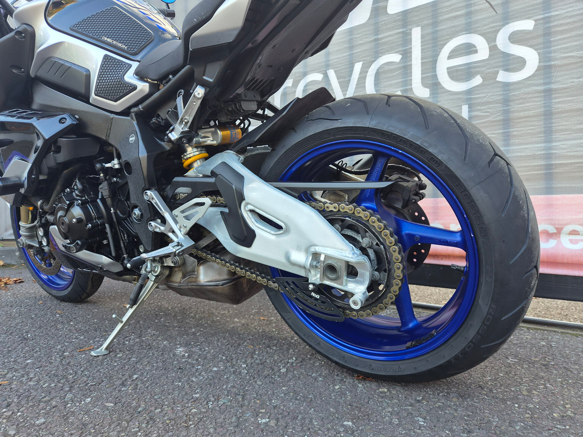 YAMAHA MT-10SP