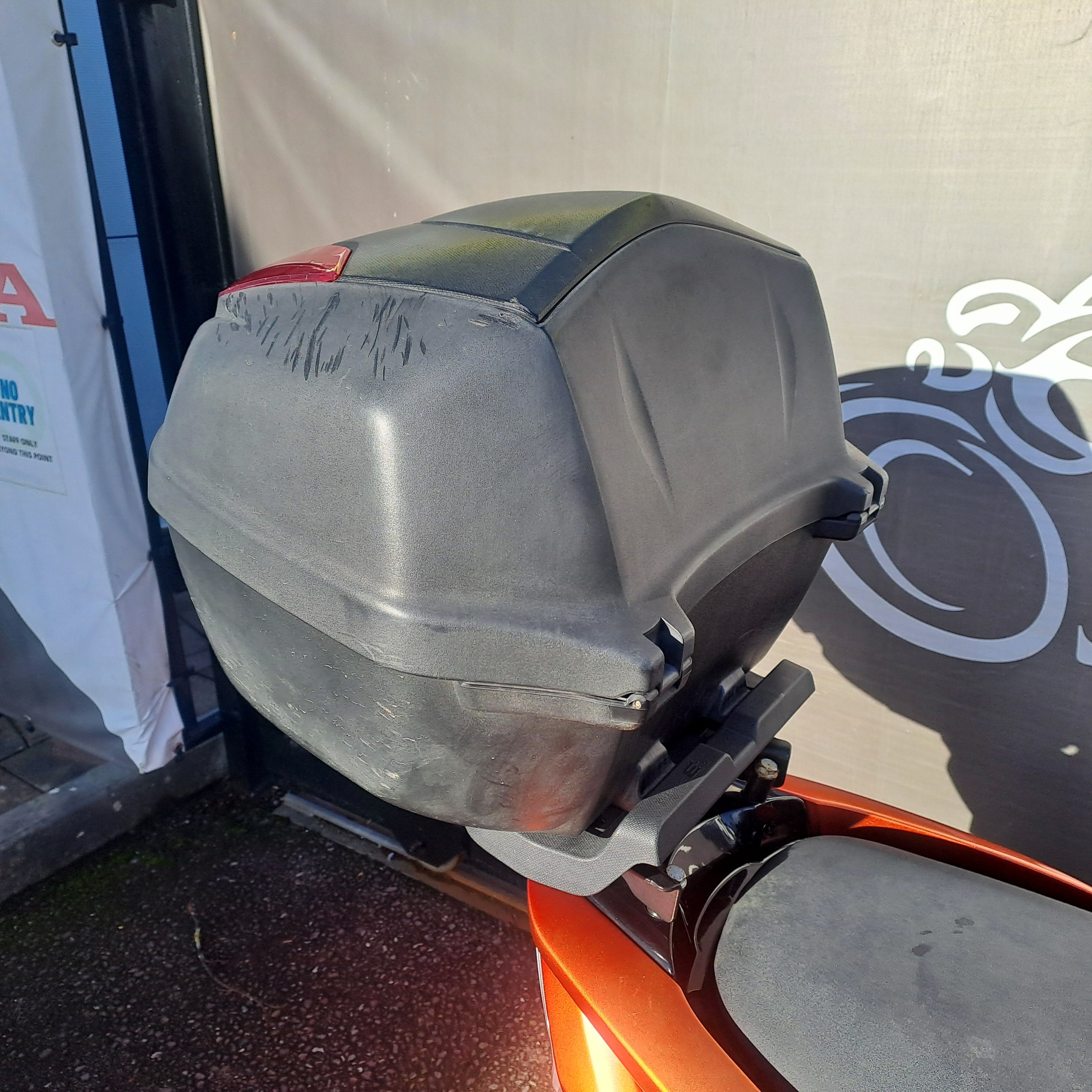 2018 YAMAHA TRICITY image 14