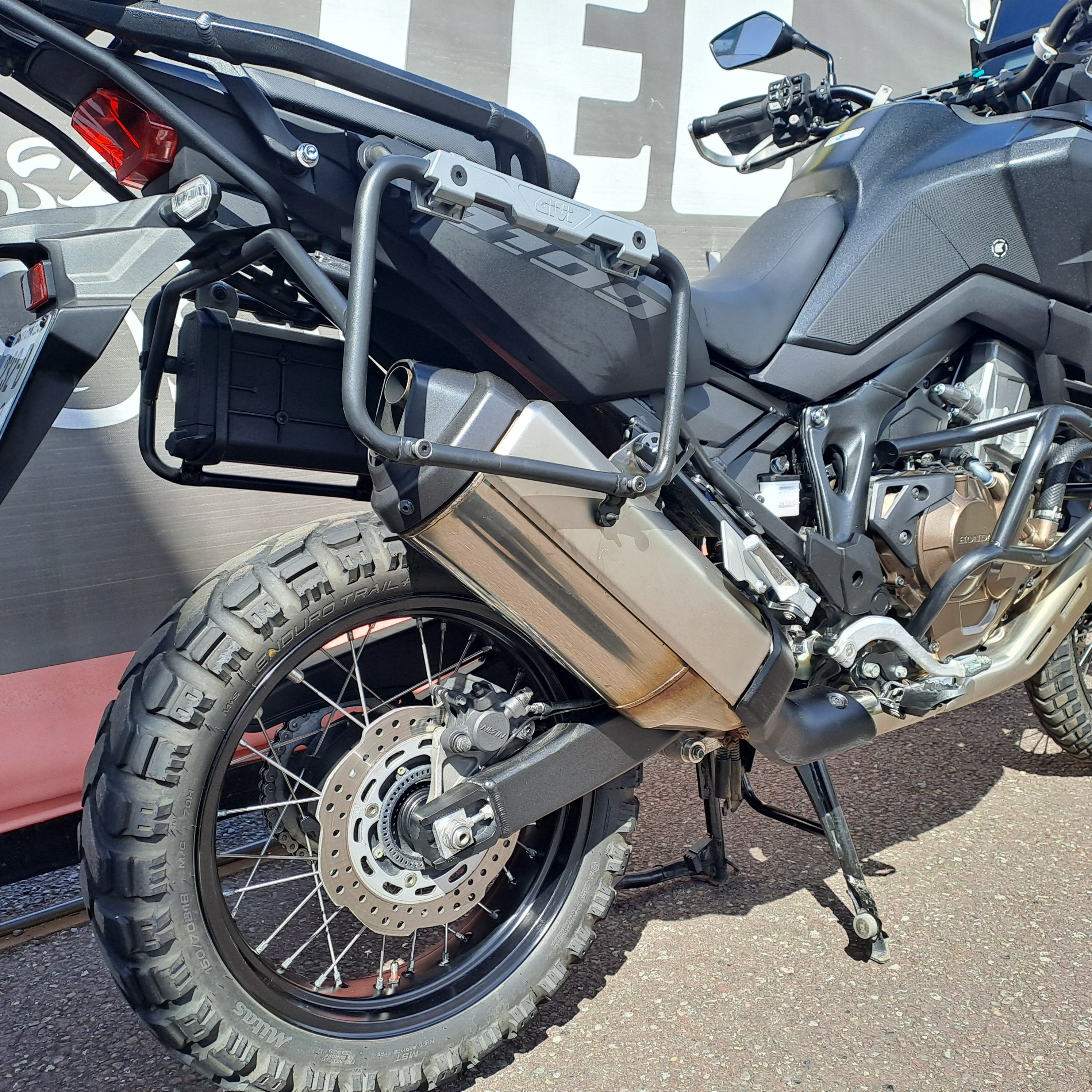 2023 HONDA CRF1100A AFRICA TWIN image 8