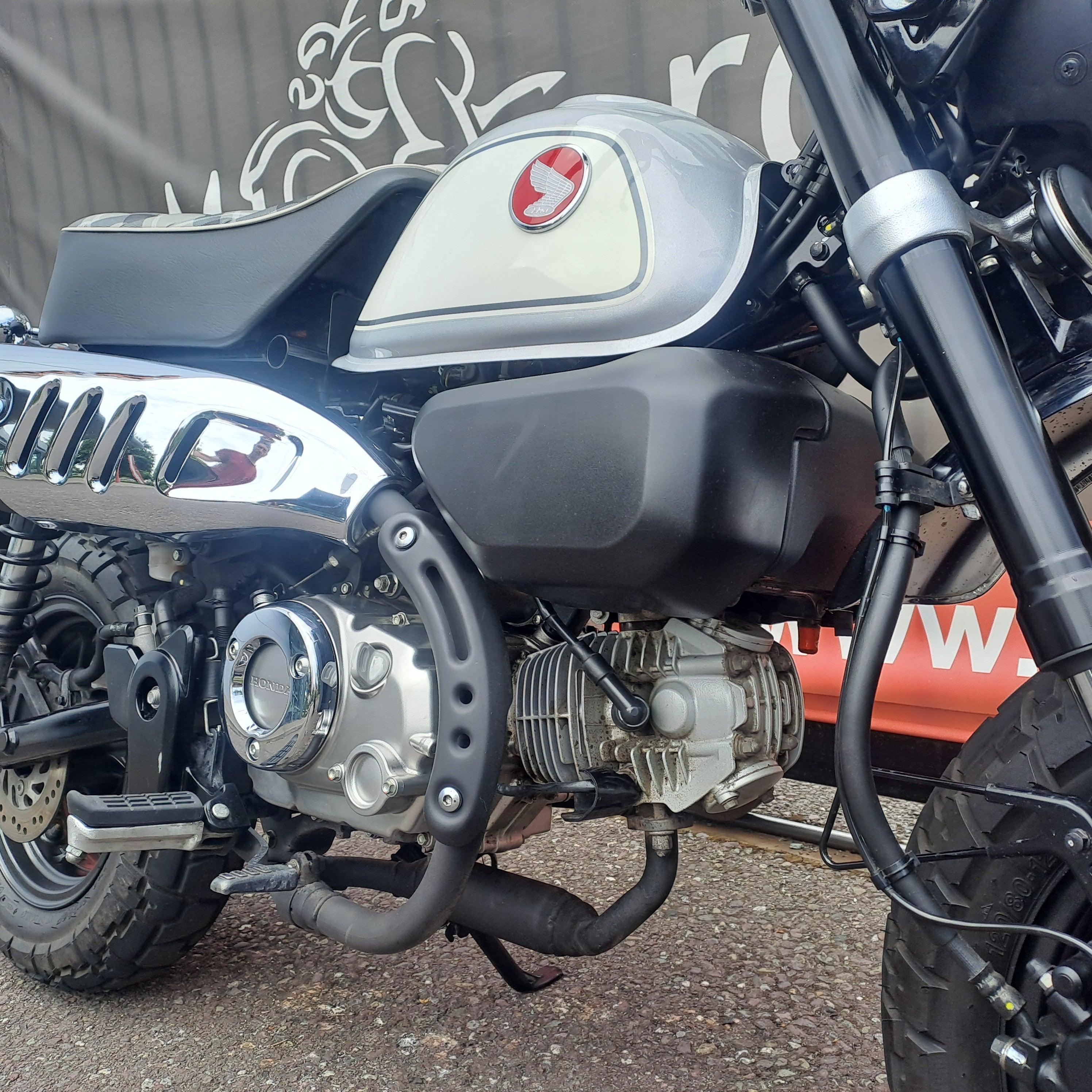 2023 HONDA Z125A MONKEY image 13