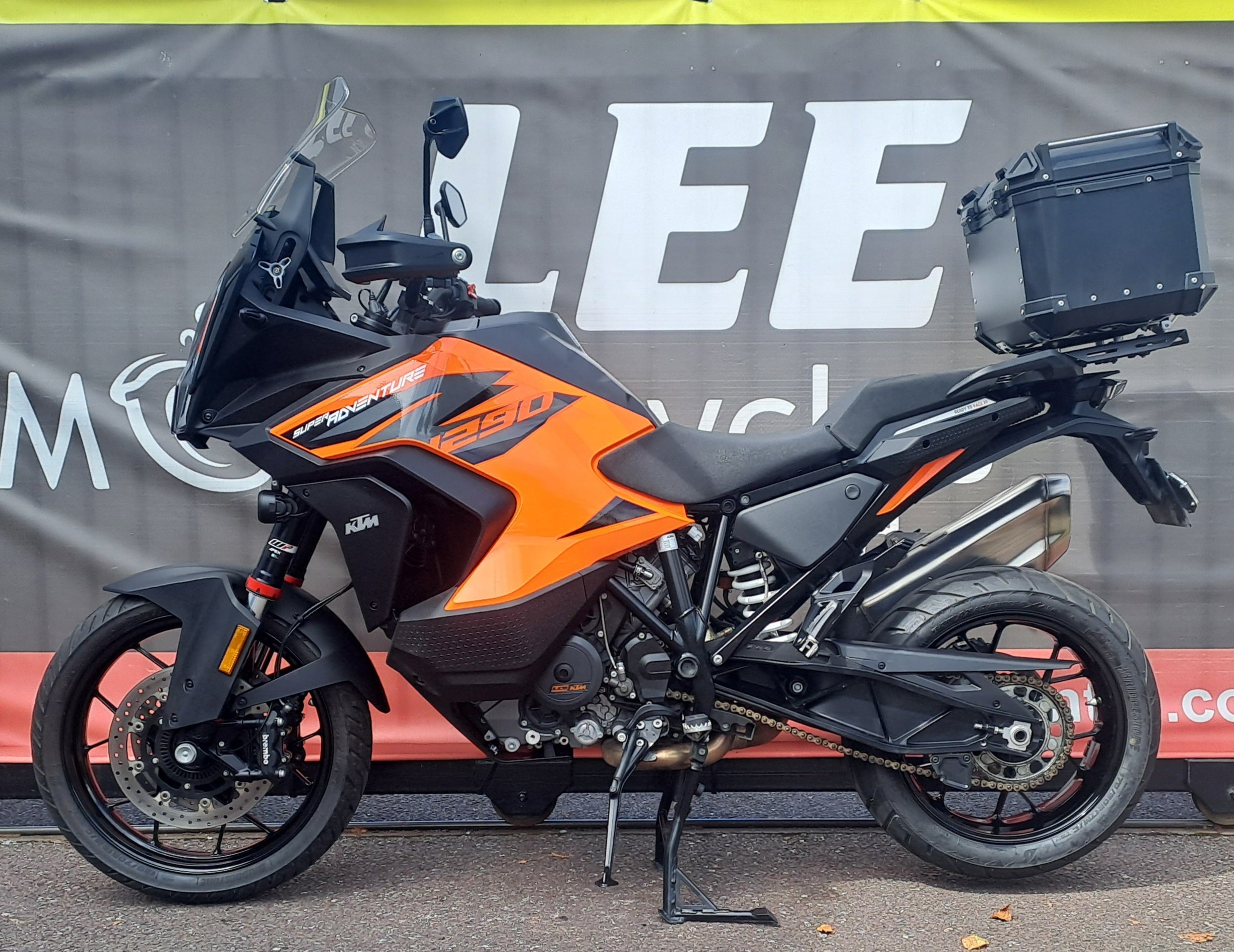 2021 KTM 1290 SUPER ADVENTURE image 2