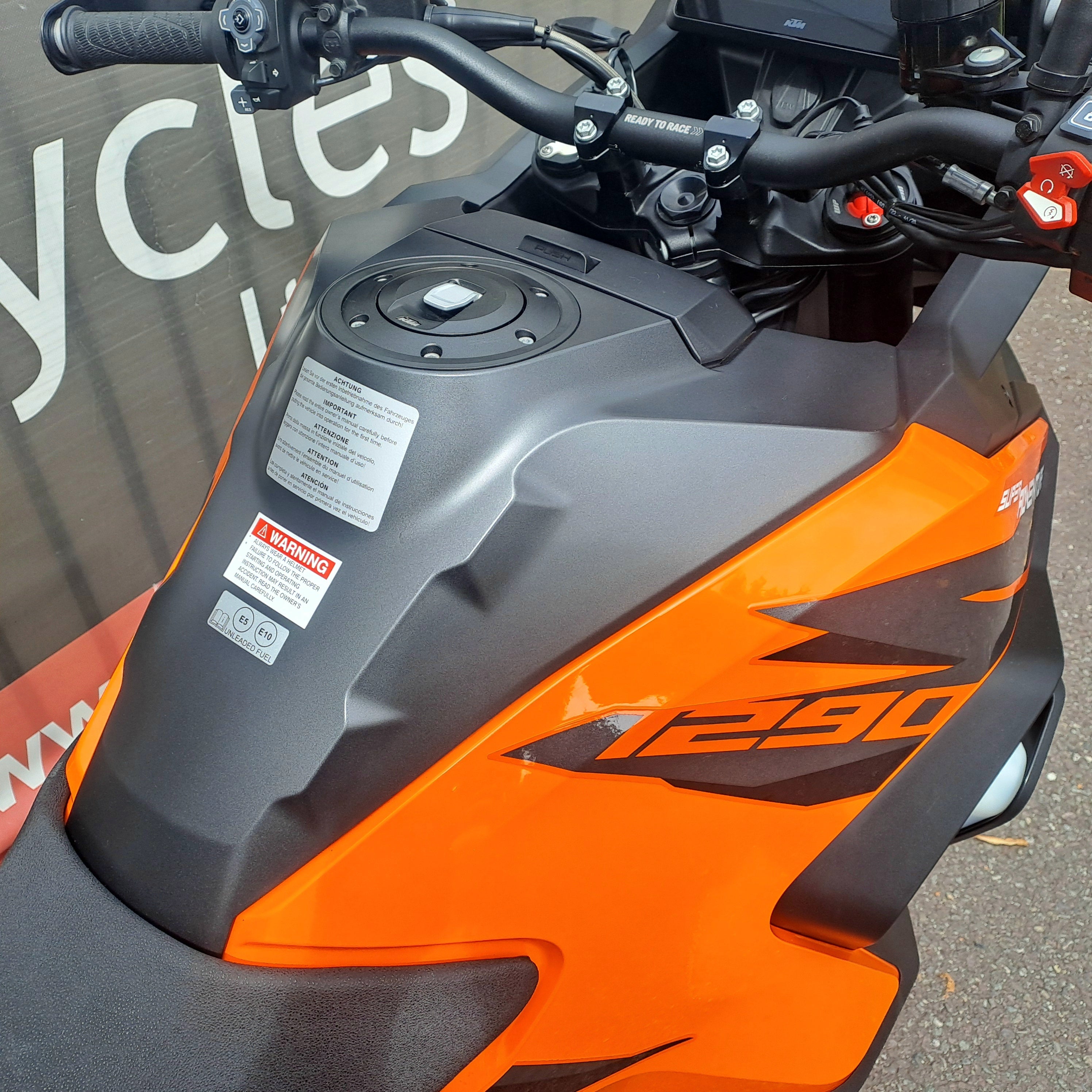 2021 KTM 1290 SUPER ADVENTURE image 8