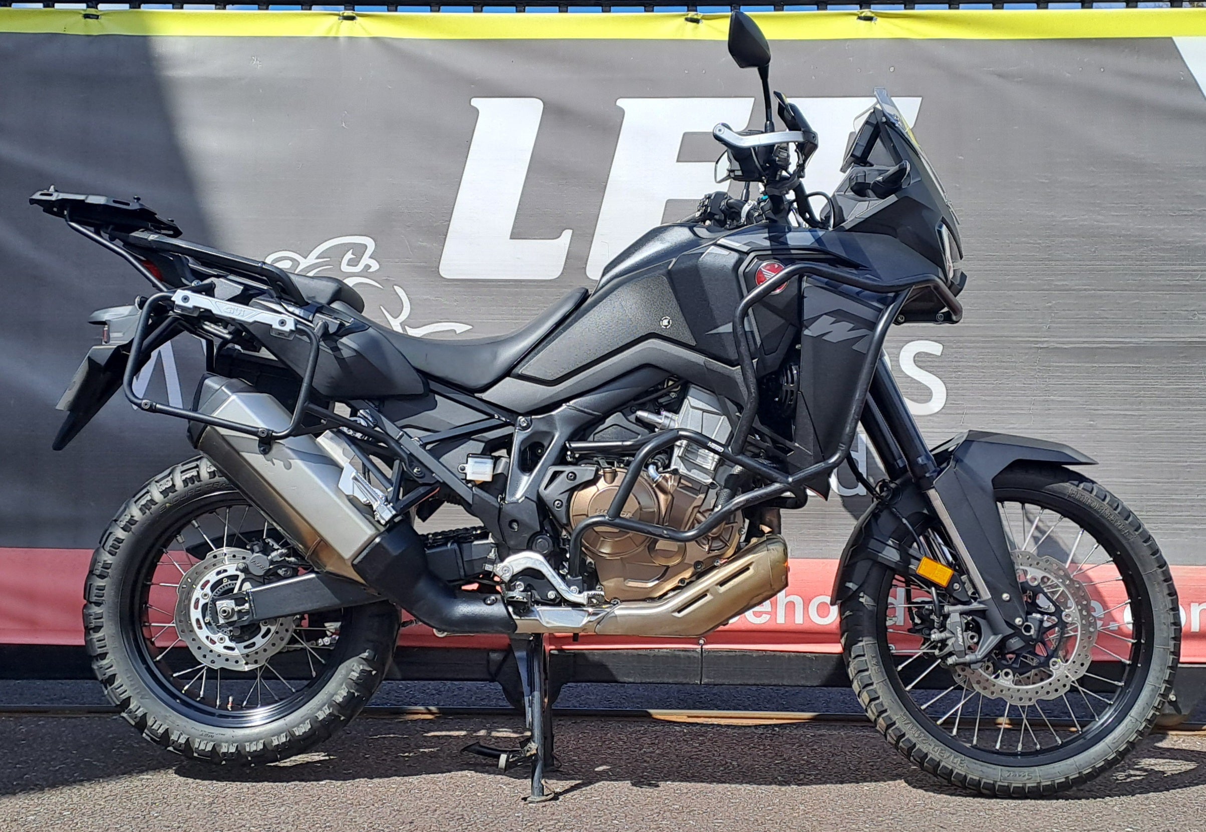 2023 HONDA CRF1100A AFRICA TWIN image 0