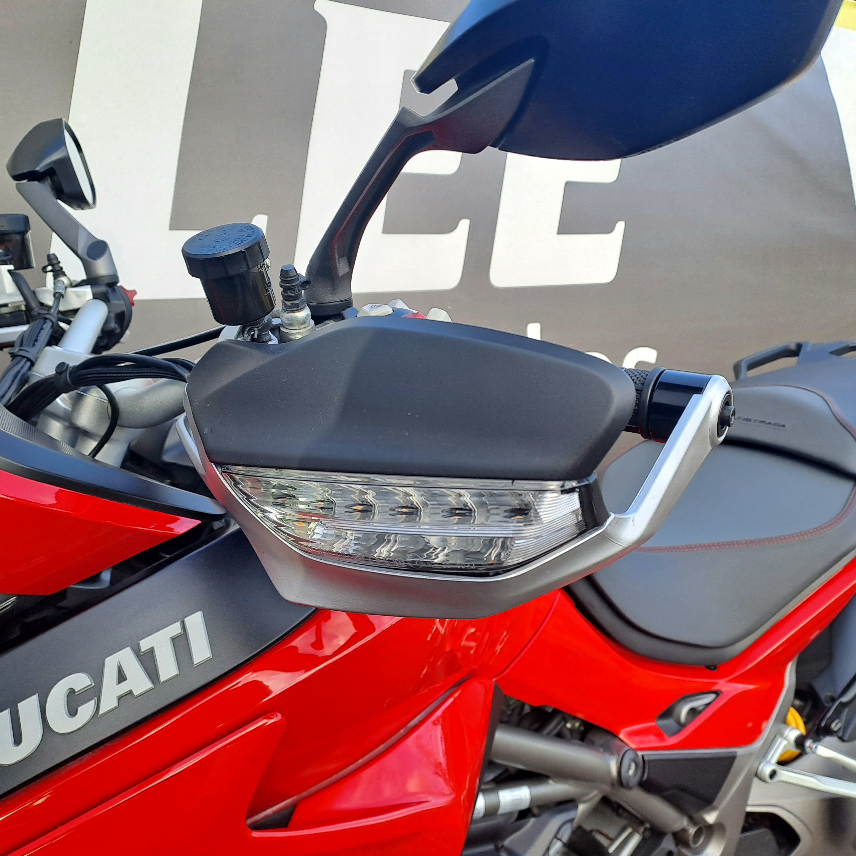 2020 Ducati Multistrada 1260S image 14