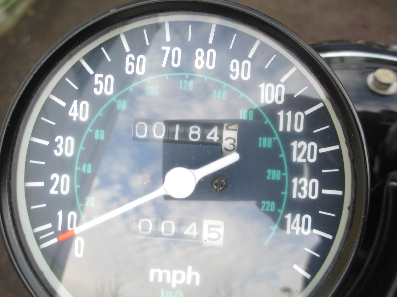 *187 Miles!* 1982 HONDA CB650 image 4