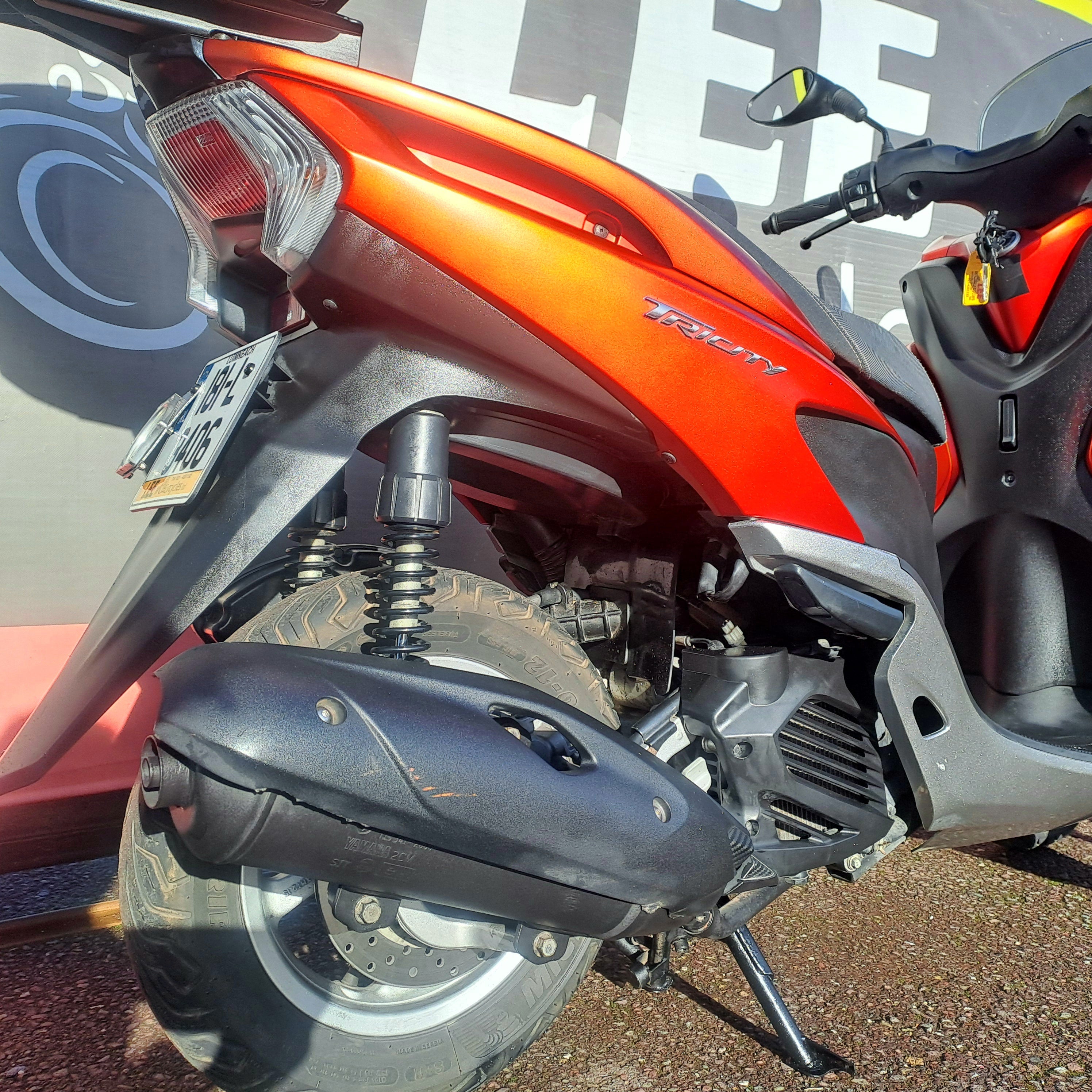 2018 YAMAHA TRICITY image 12