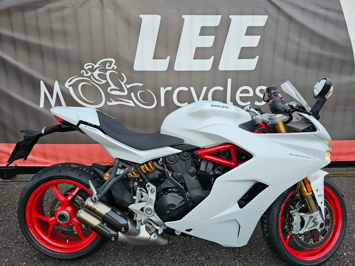 2021 Ducati Supersport S