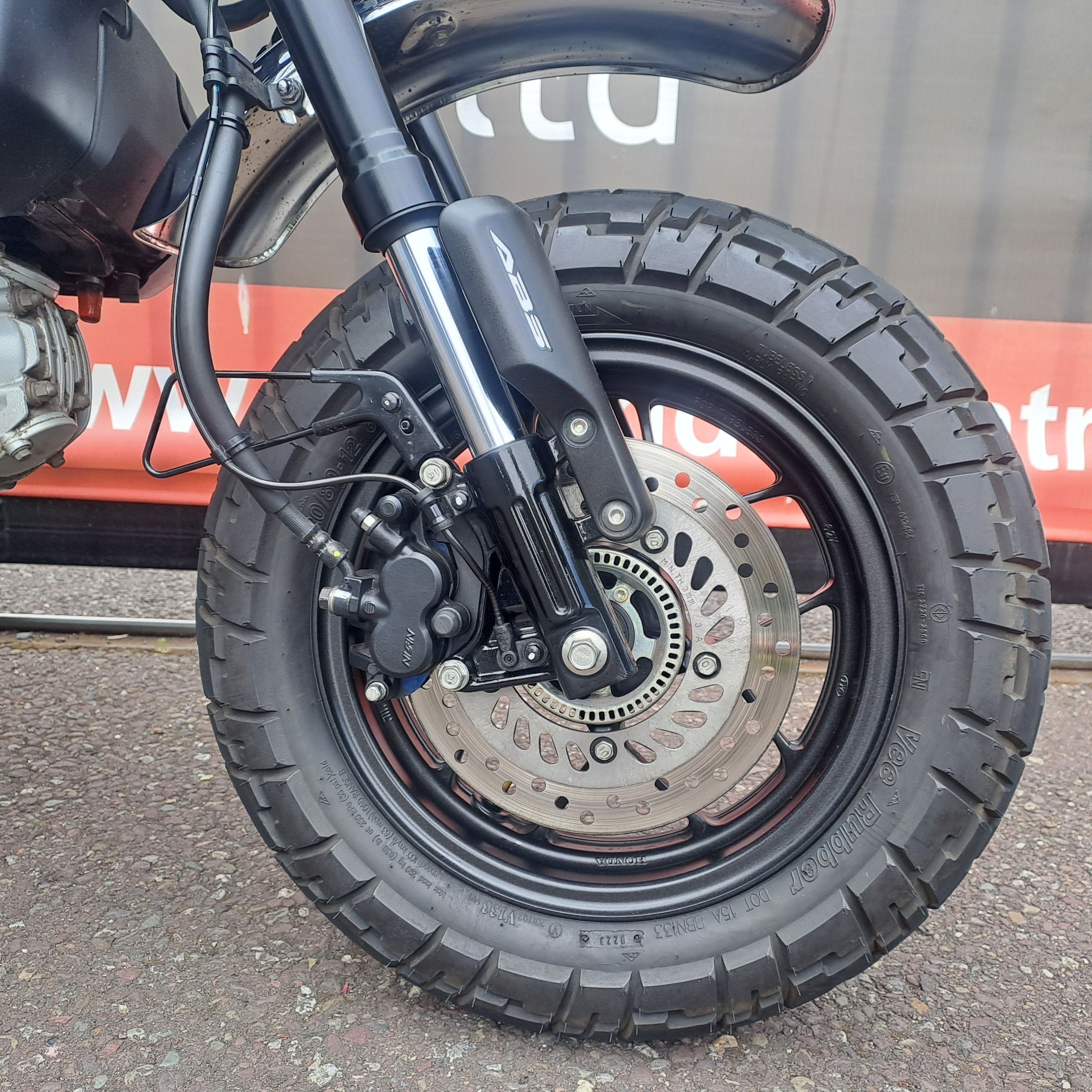 2023 HONDA Z125A MONKEY image 12