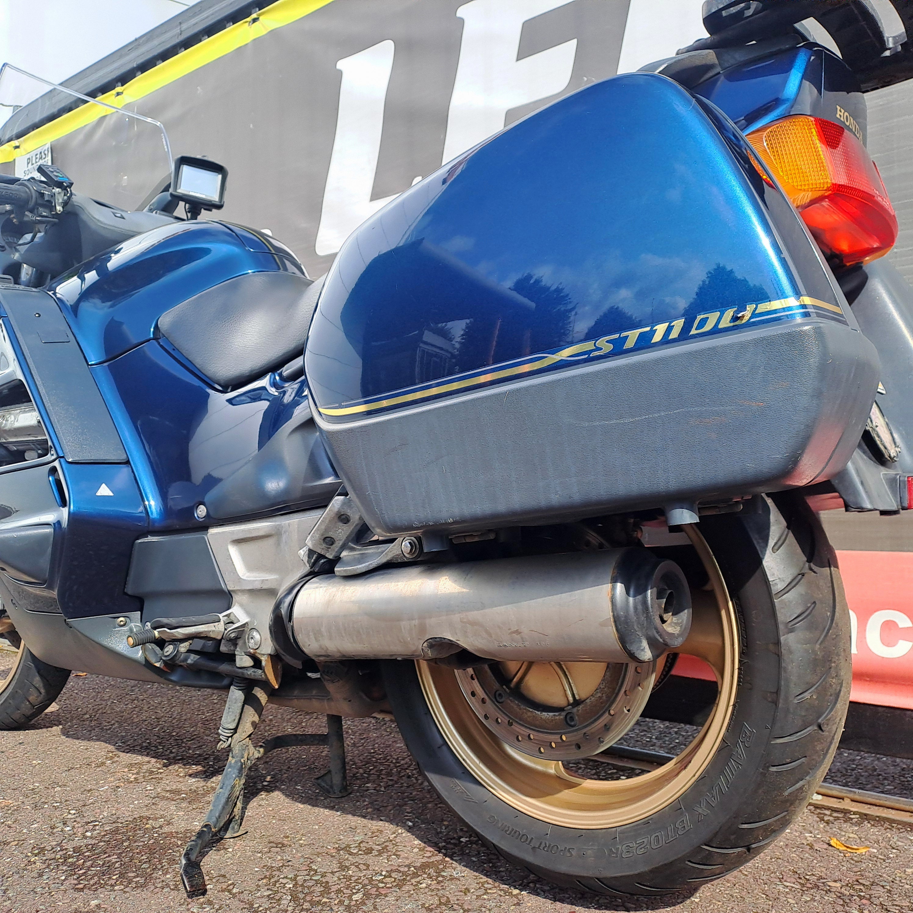 1999 HONDA ST1100 PAN-EUROPEAN