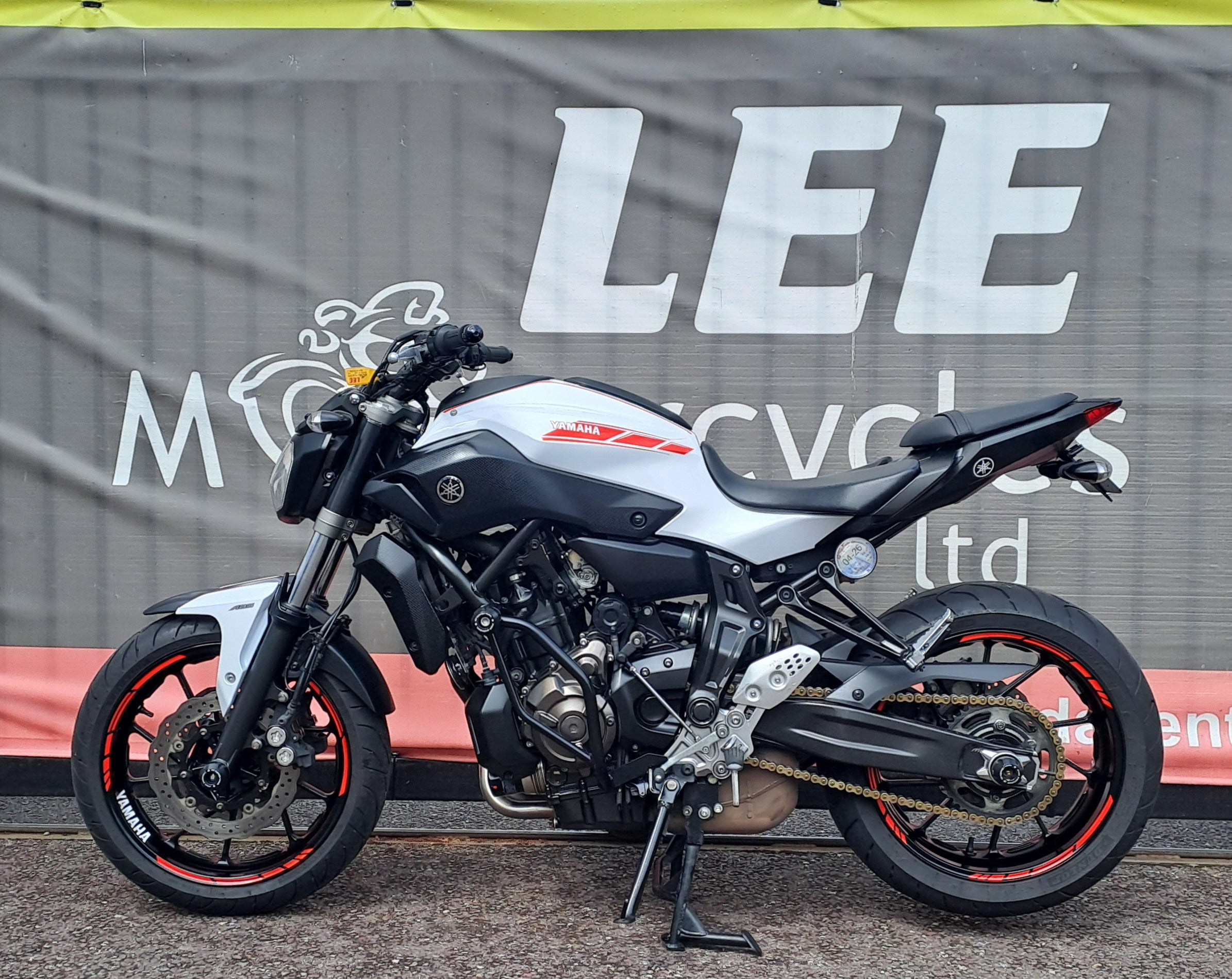 2018 YAMAHA MT-07