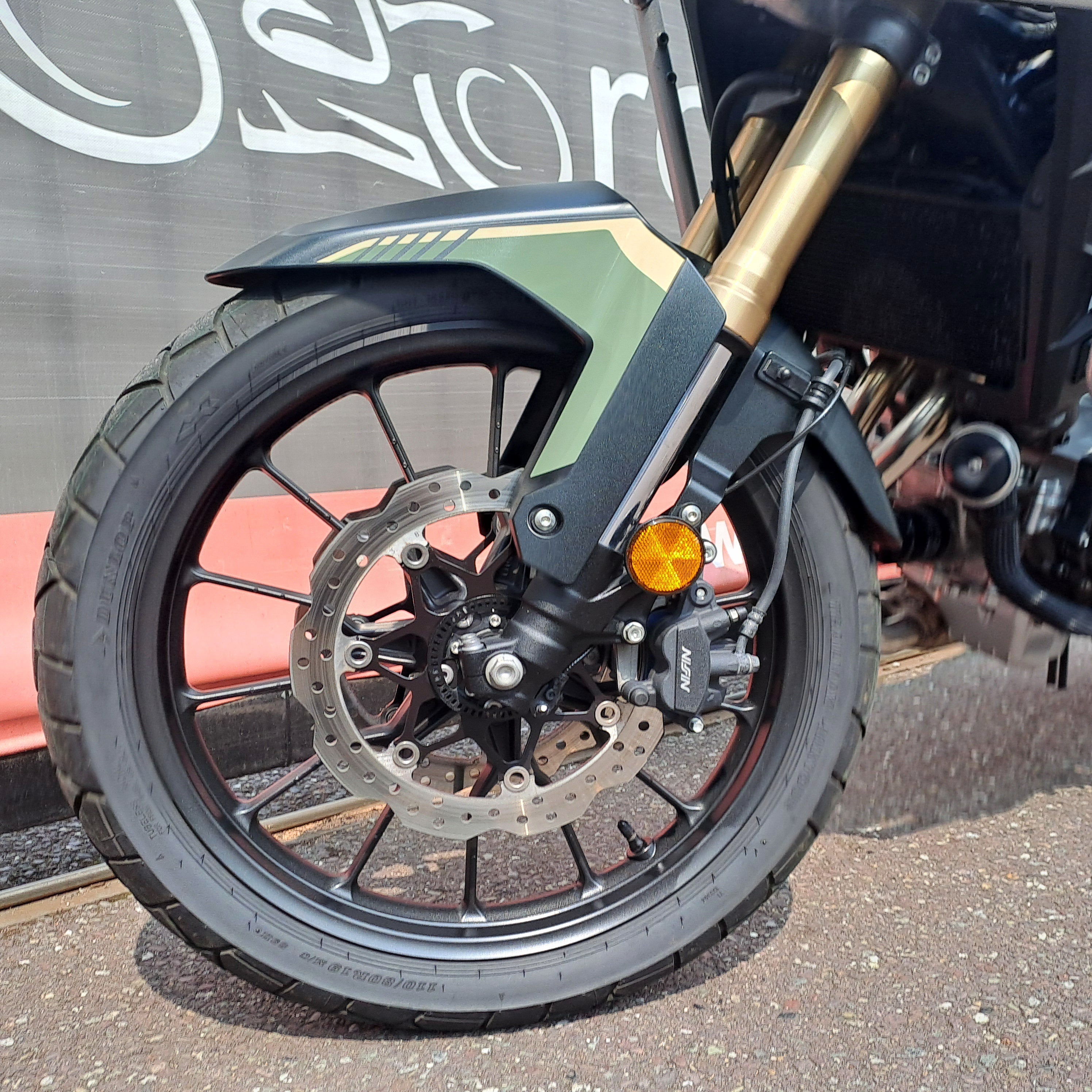 2023 HONDA CB500X