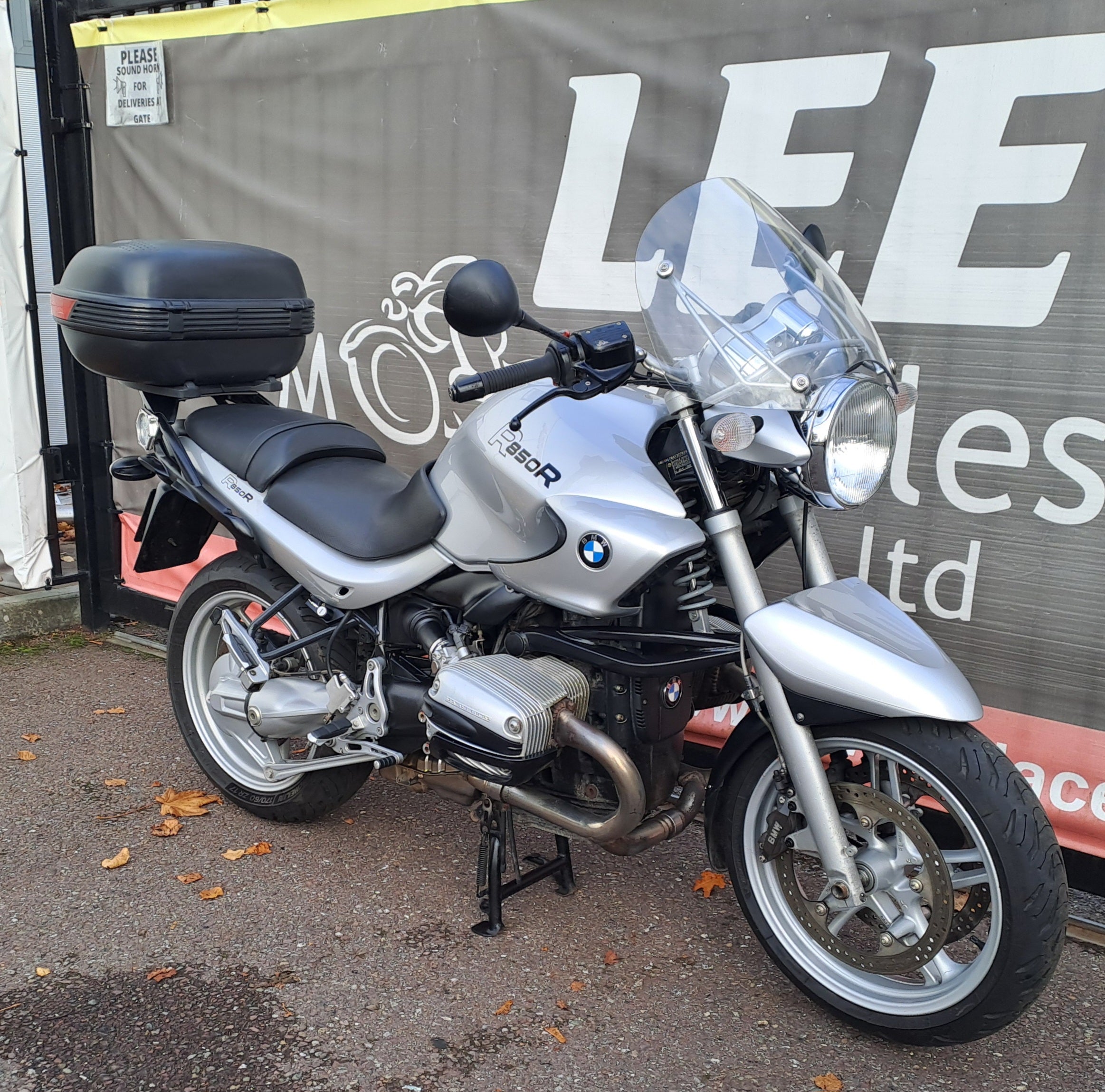 2004 BMW R850R