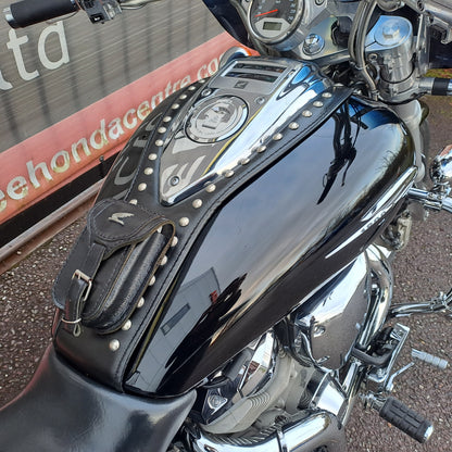 2011 HONDA VTX1800