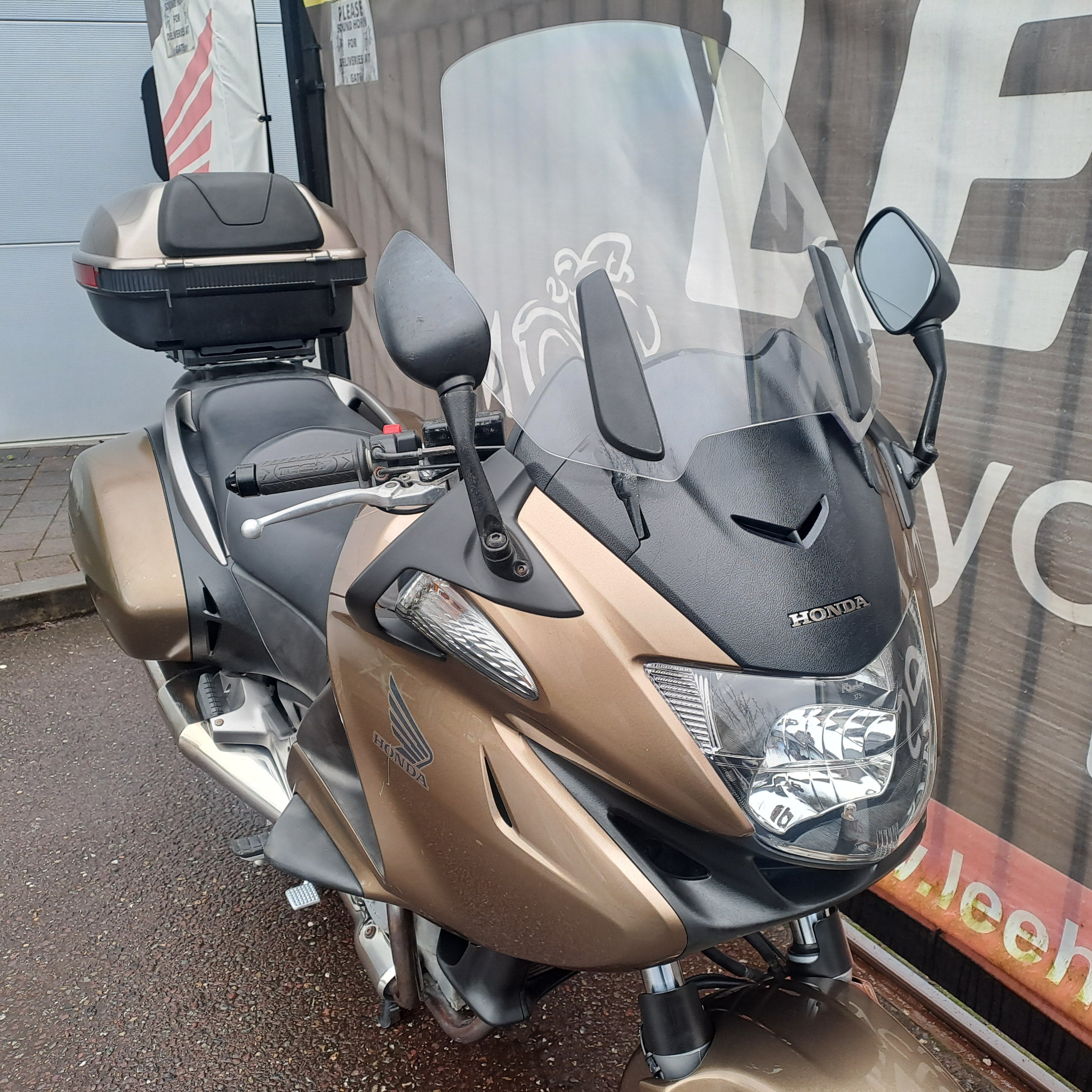 2008 HONDA NT700 DEAUVILLE