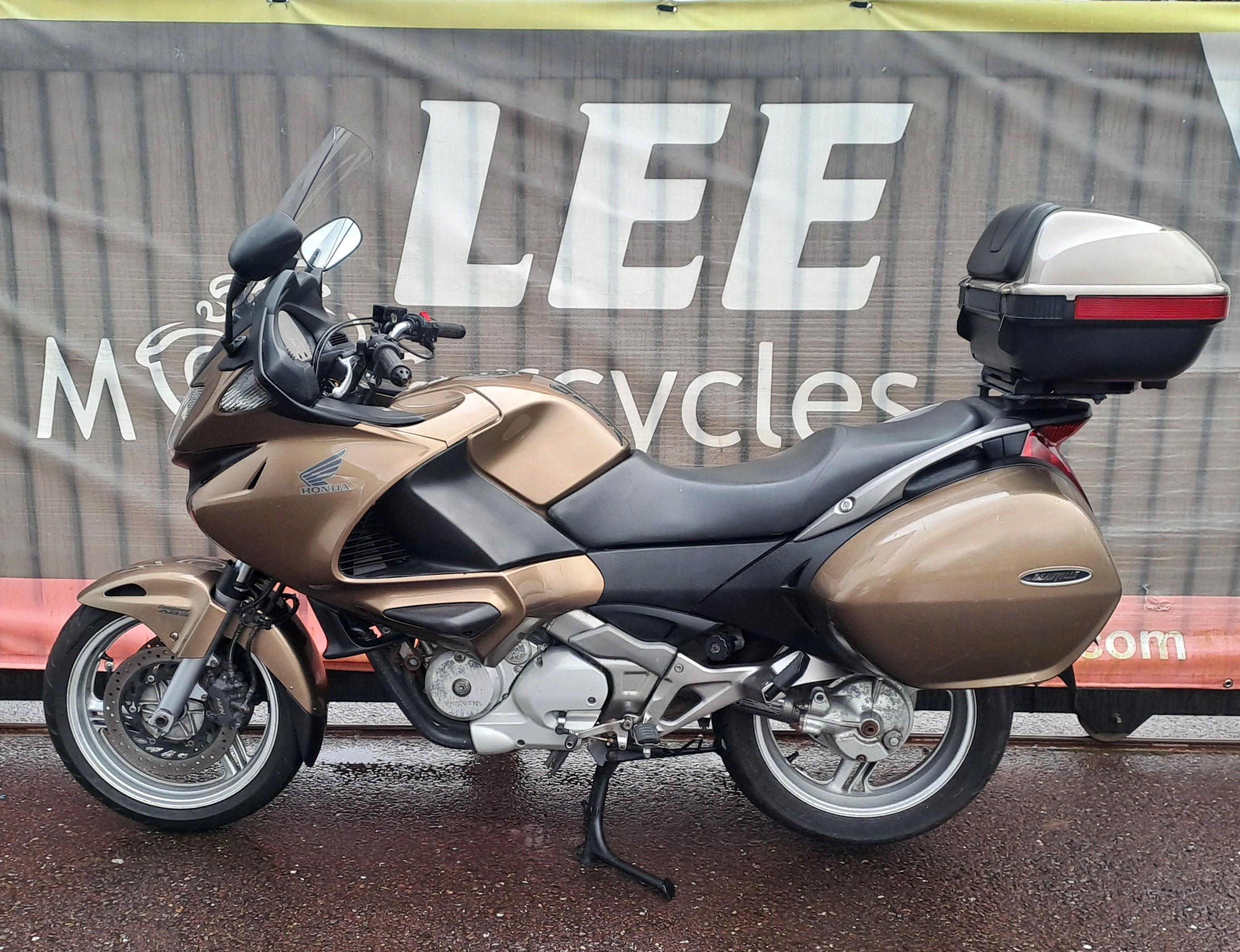 2008 HONDA NT700 DEAUVILLE