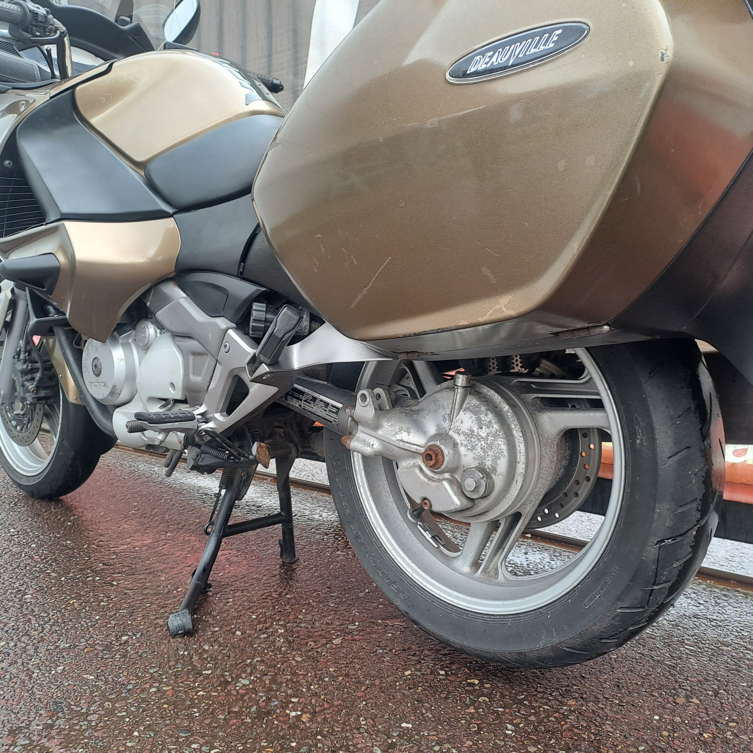 2008 HONDA NT700 DEAUVILLE