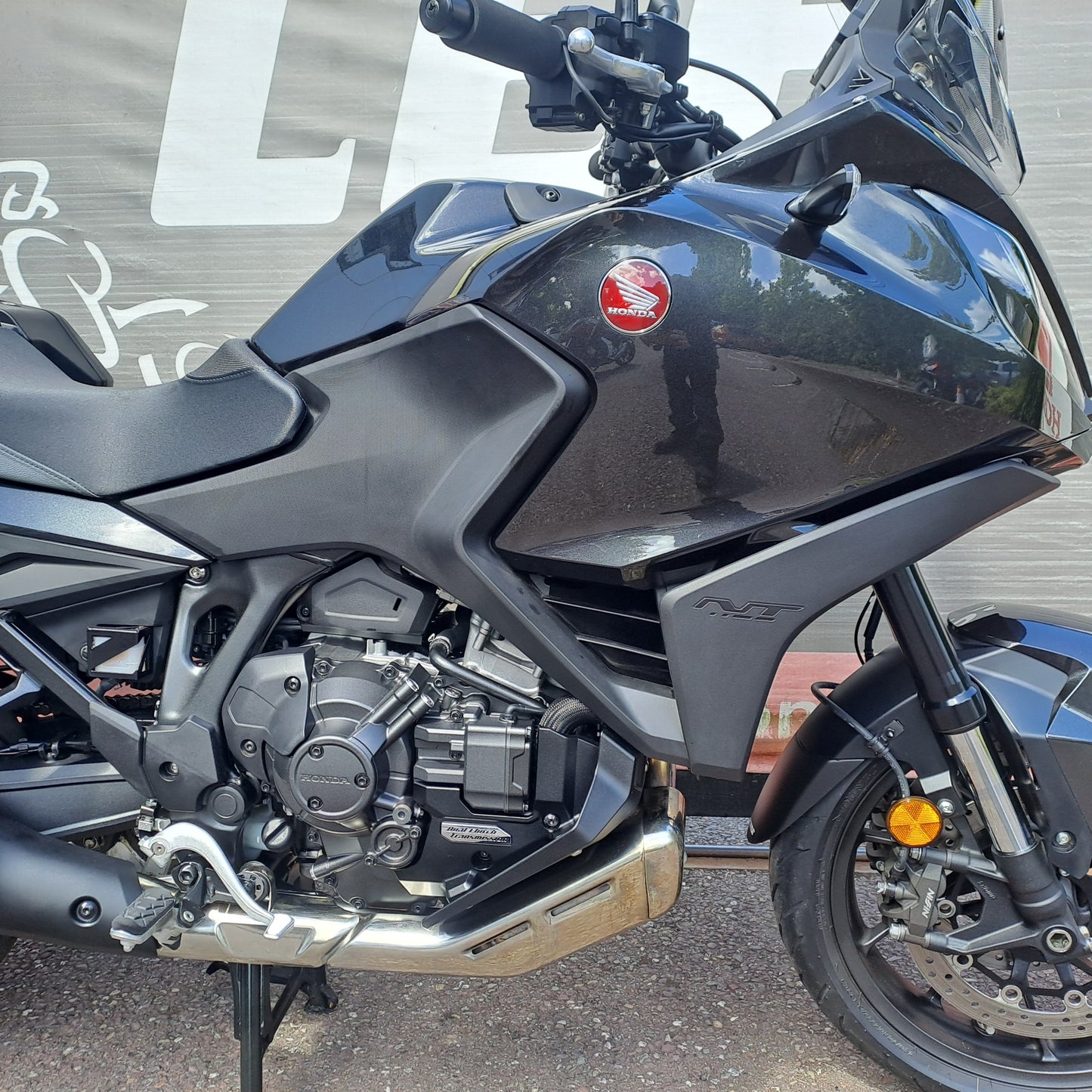 Honda NT1100D-P 2025
