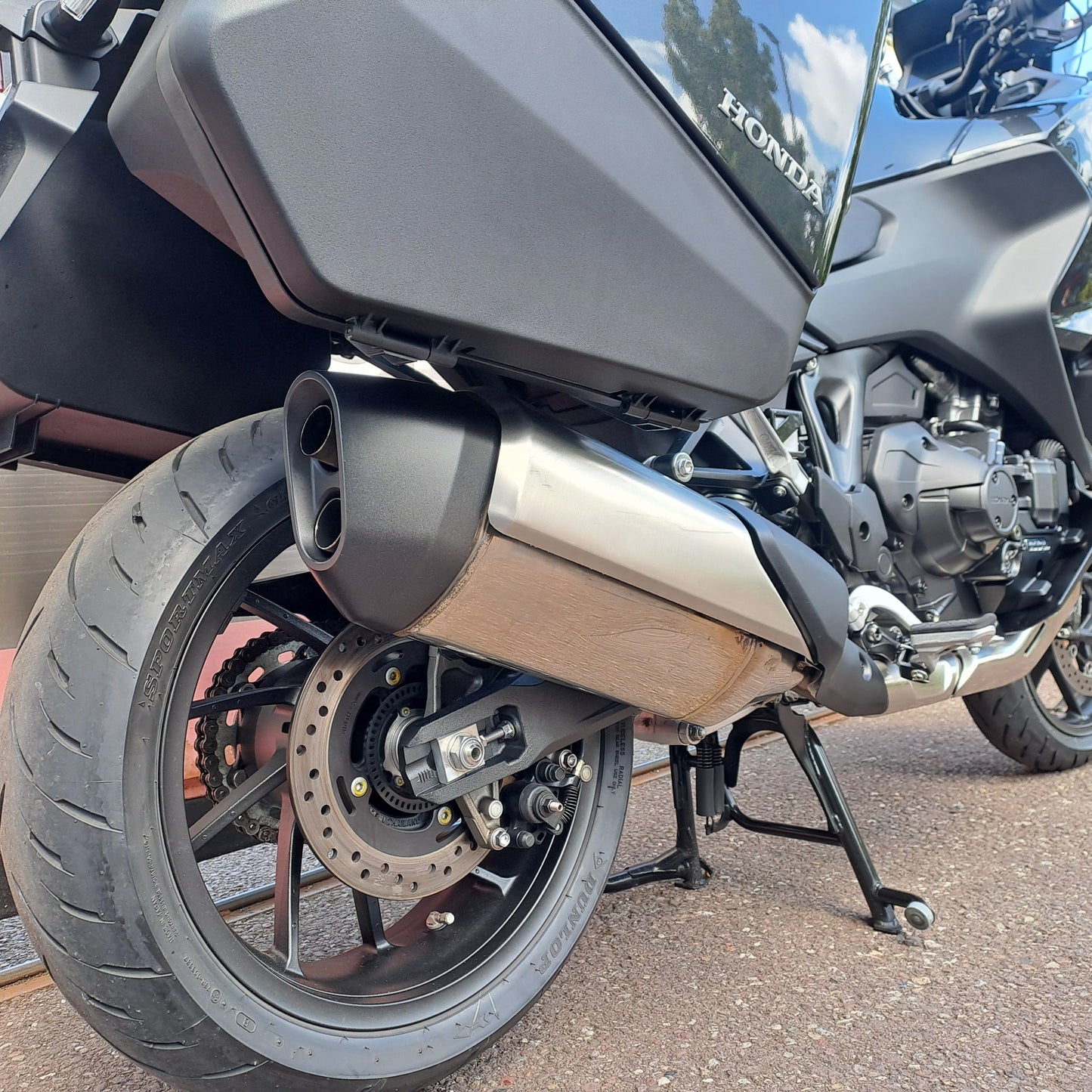 Honda NT1100D-P 2025