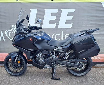 Honda NT1100D-P 2025