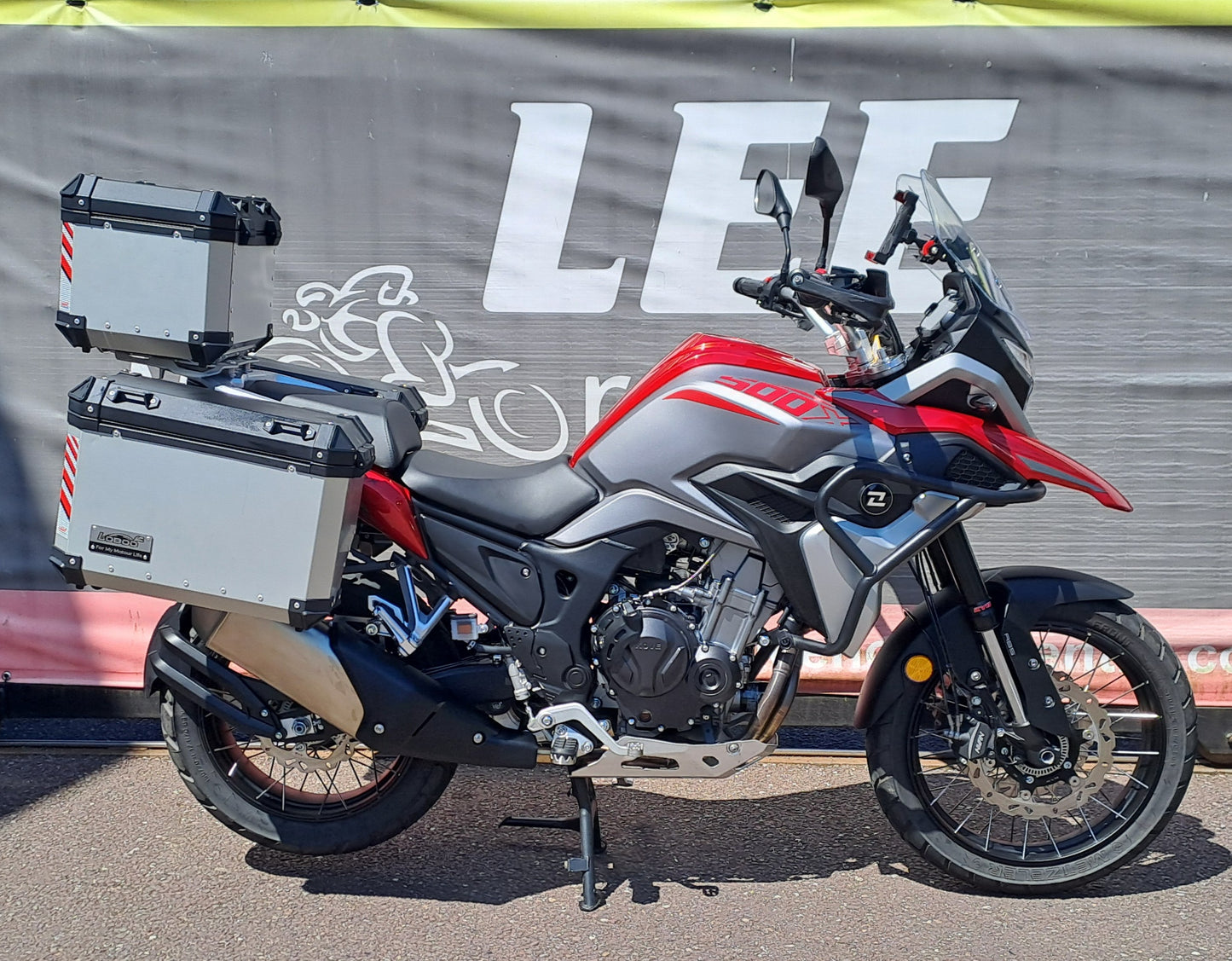 2025 KOVE 500-X Motorcycle