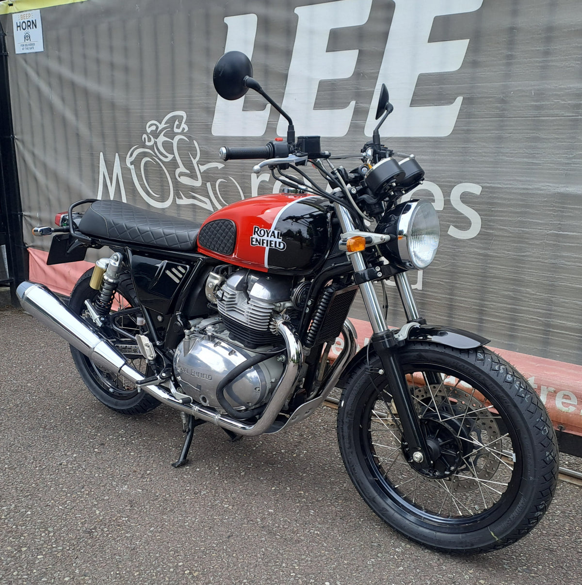 2019 Royal Enfield Interceptor