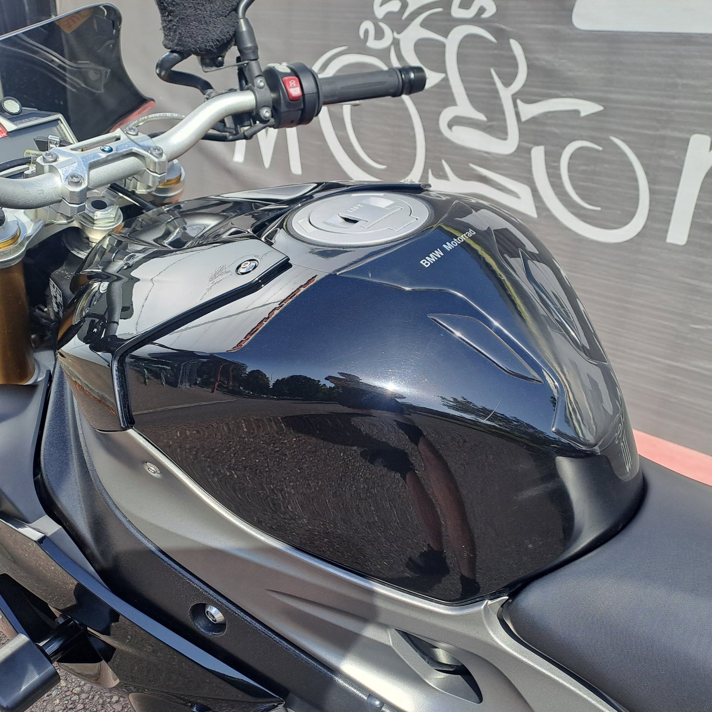 2015 BMW S1000R